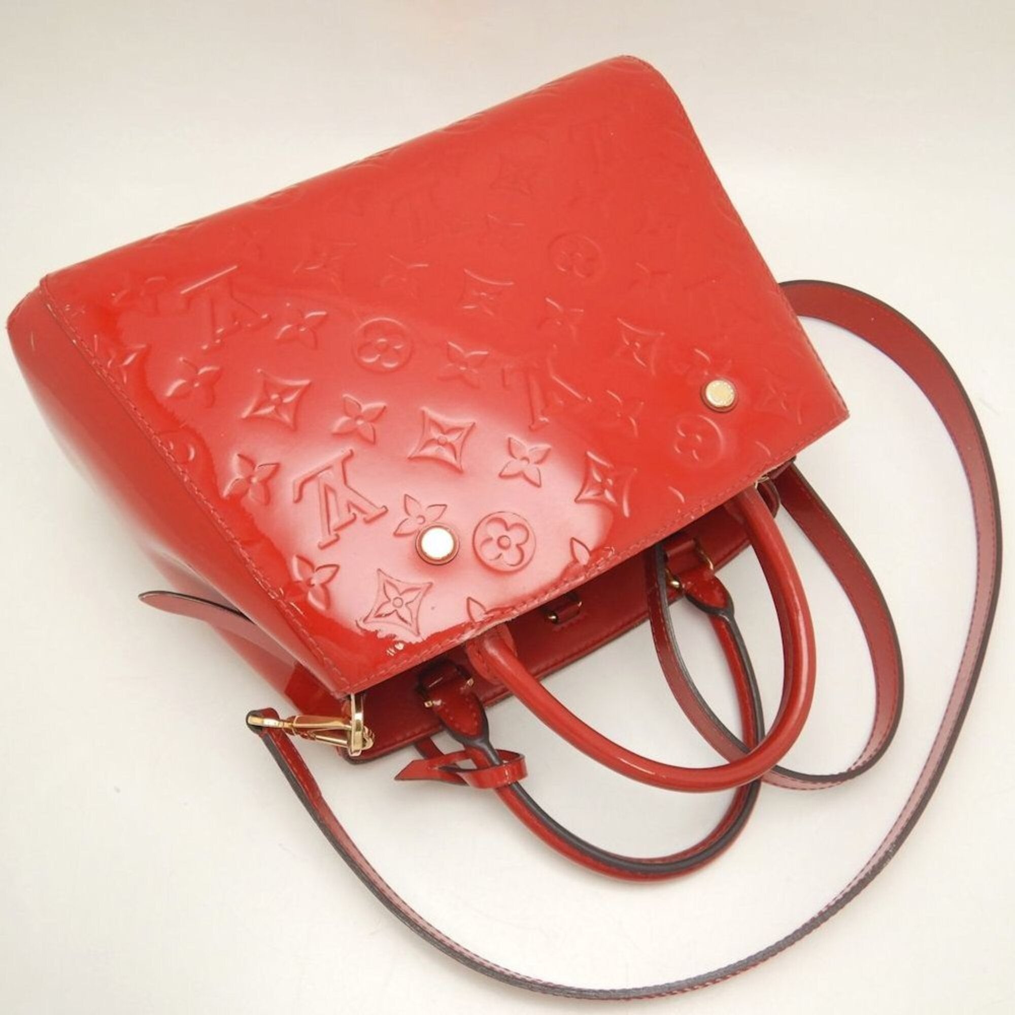 Louis Vuitton Cerise Patent Leather Handbag (Pre-Owned)