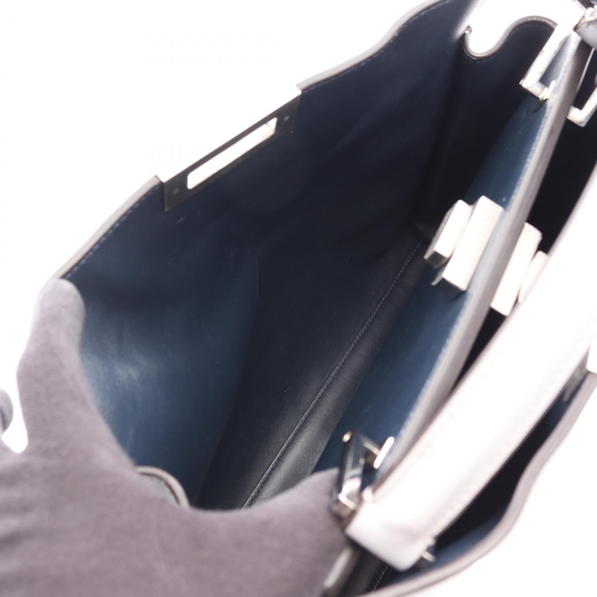 Fendi Blue Leather Handbag (Pre-Owned)