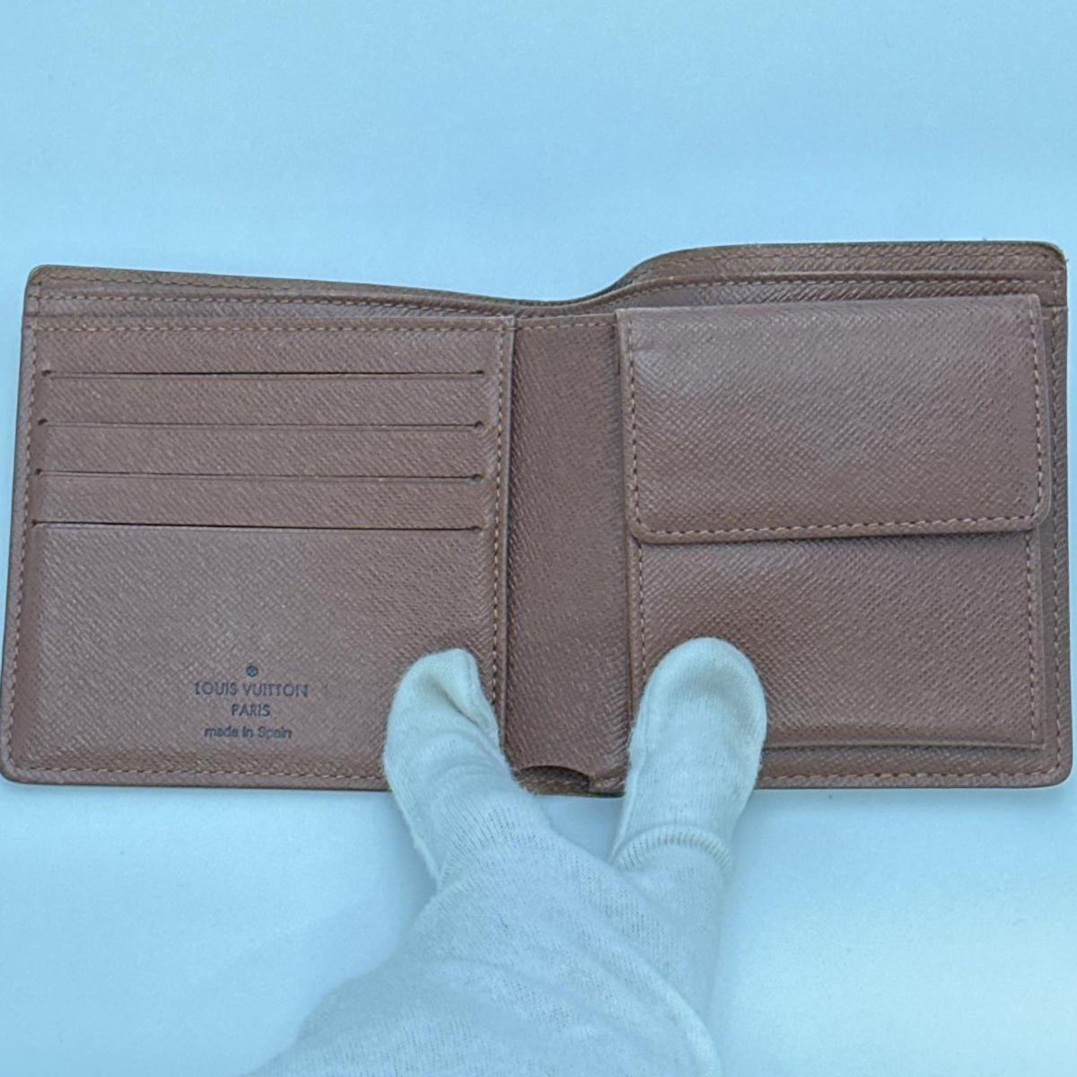 Louis Vuitton Brown Monogram Monogram Wallet (Bi-Fold) (Pre-Owned)