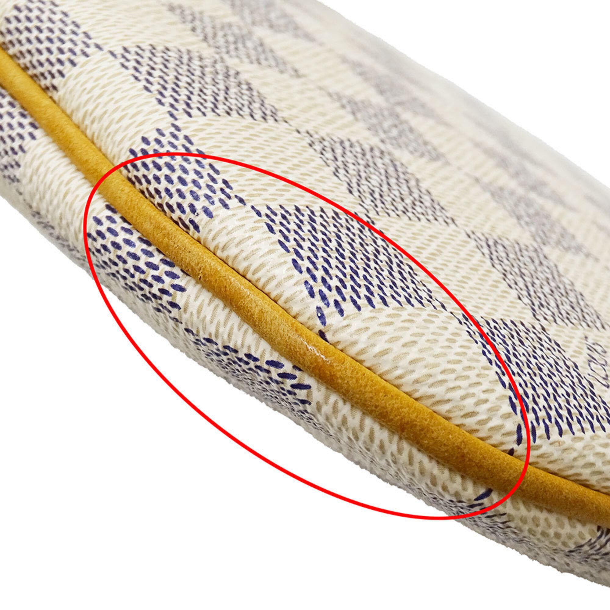 Louis Vuitton Ivory Damier Azur Canvas Pochette Shoulder Bag (Pre-Owned)