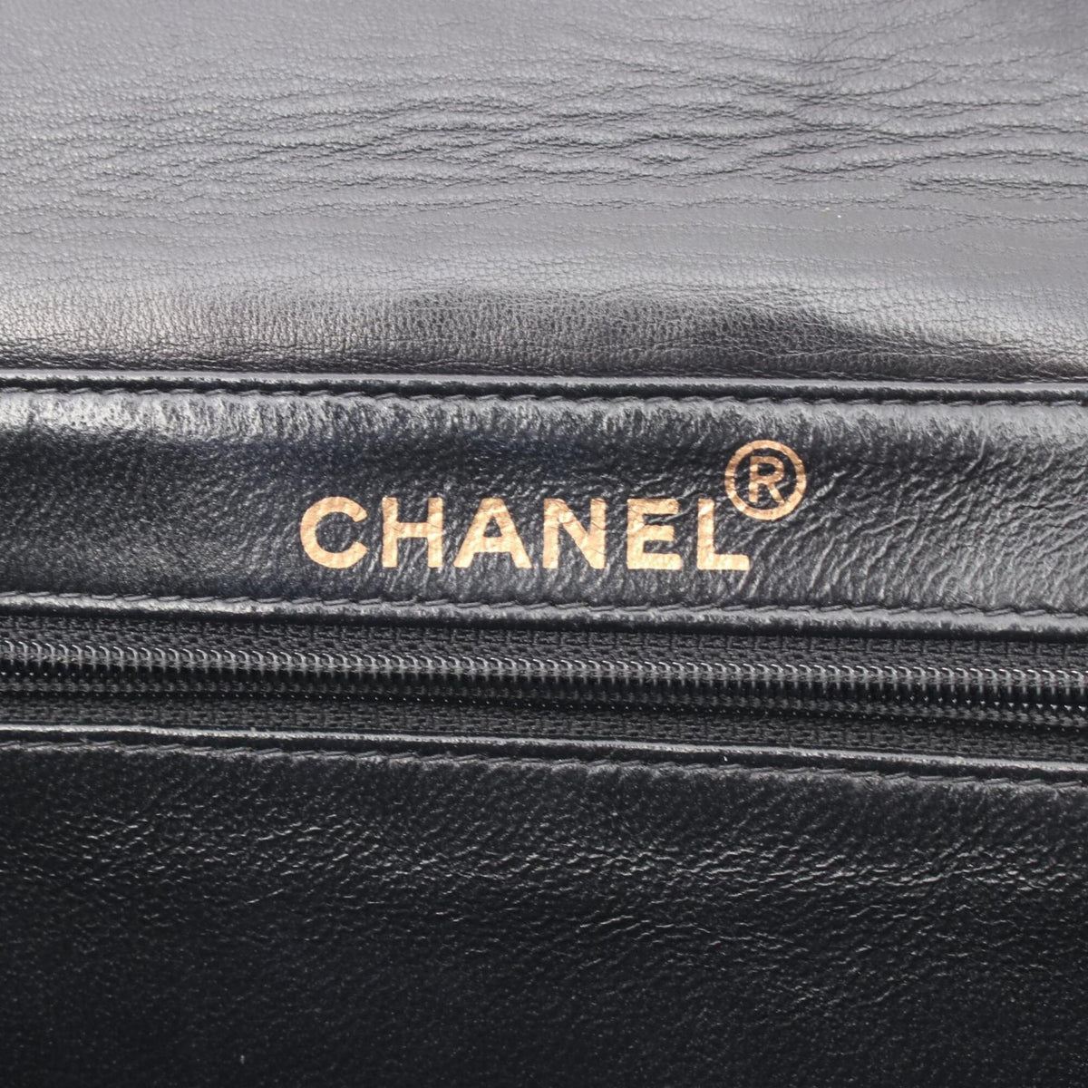 Chanel Matelasse Black Leather Handbag Shoulder Bag (Pre-Owned)