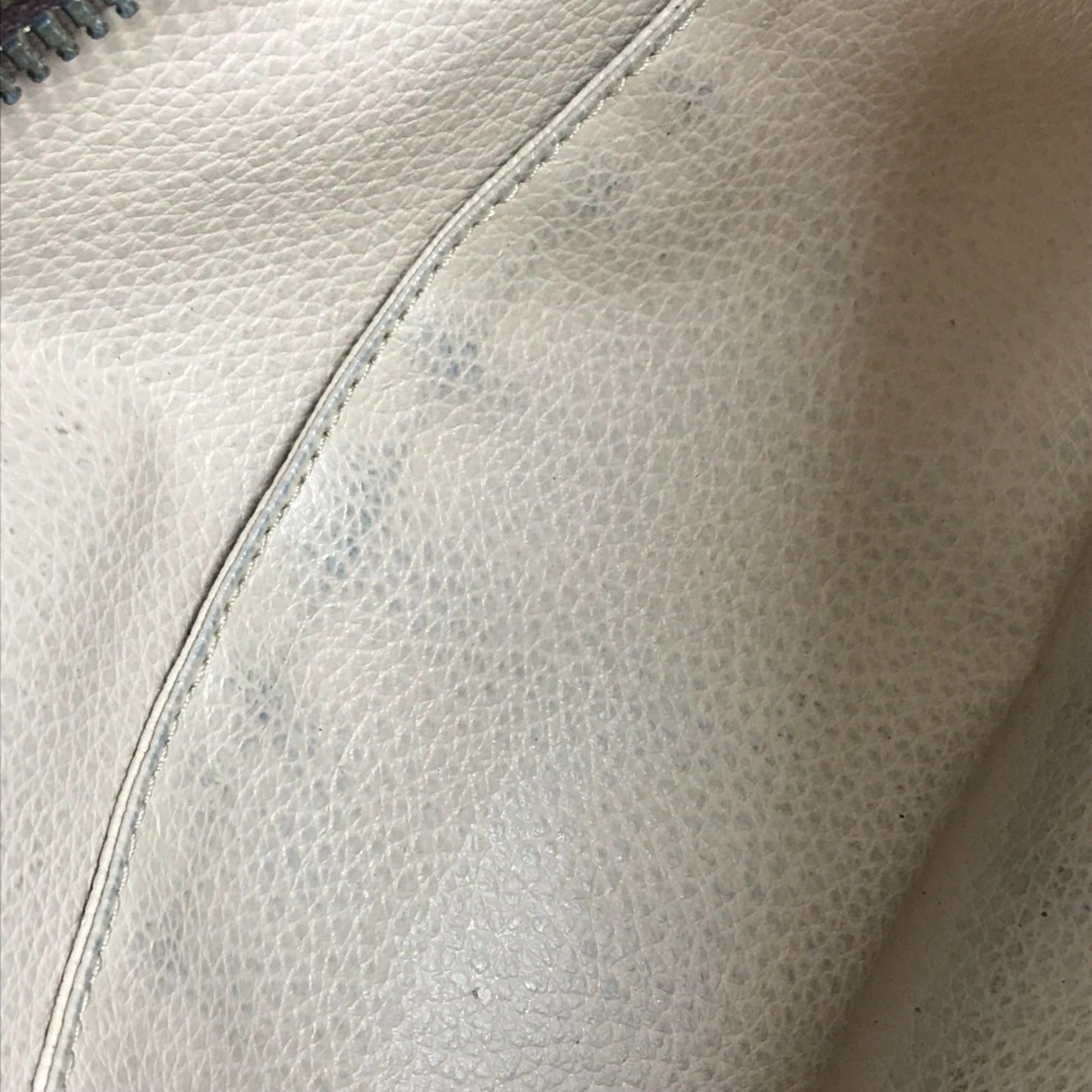 Louis Vuitton Brown Monogram Monogram Pouch (Pre-Owned)