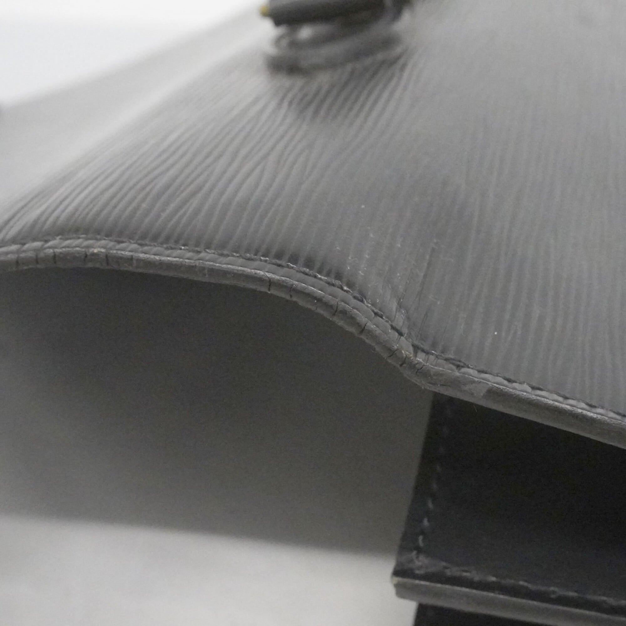 Louis Vuitton Noir Briefcase (Pre-Owned)