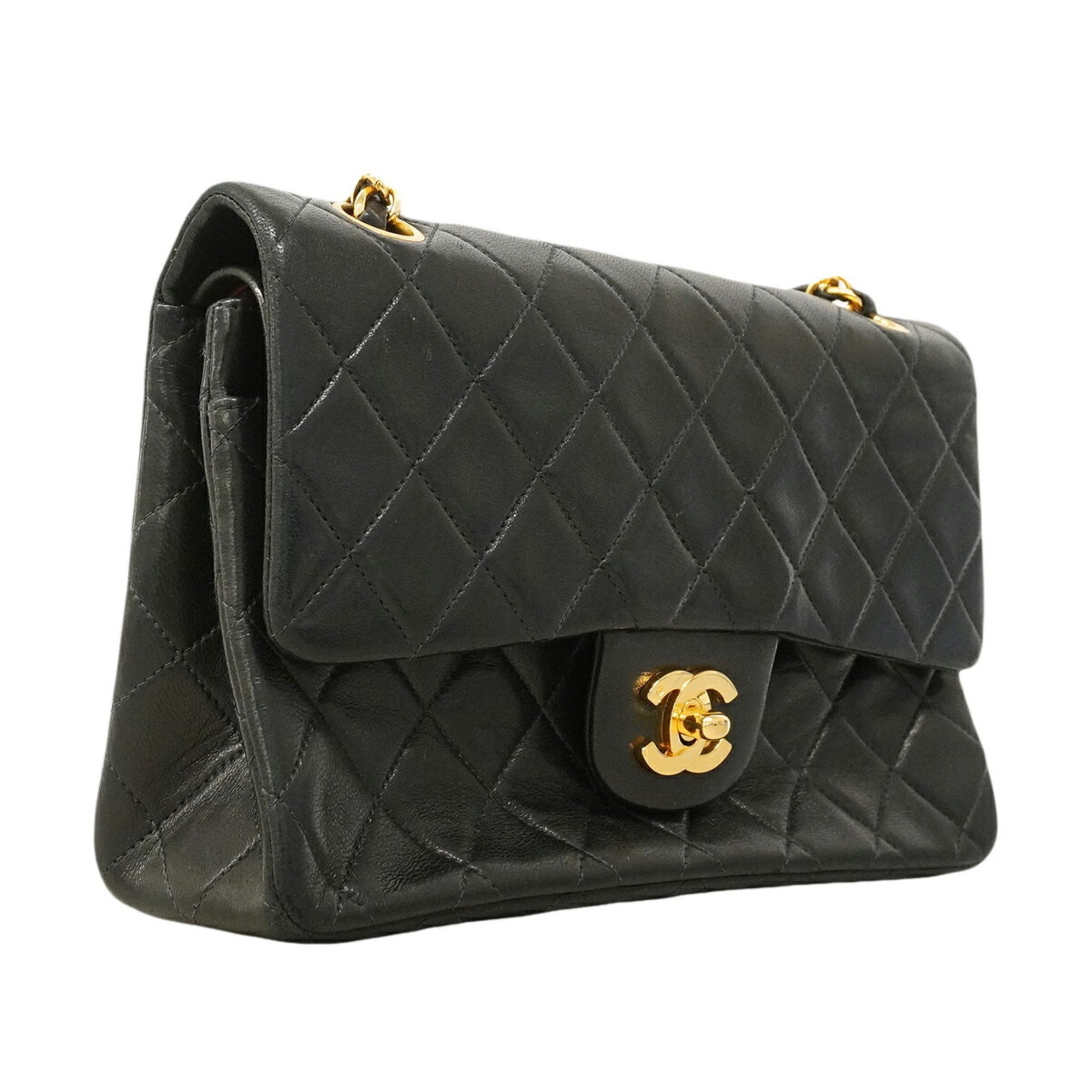 Chanel Black Leather Shoulder Bag (Pre-Owned)