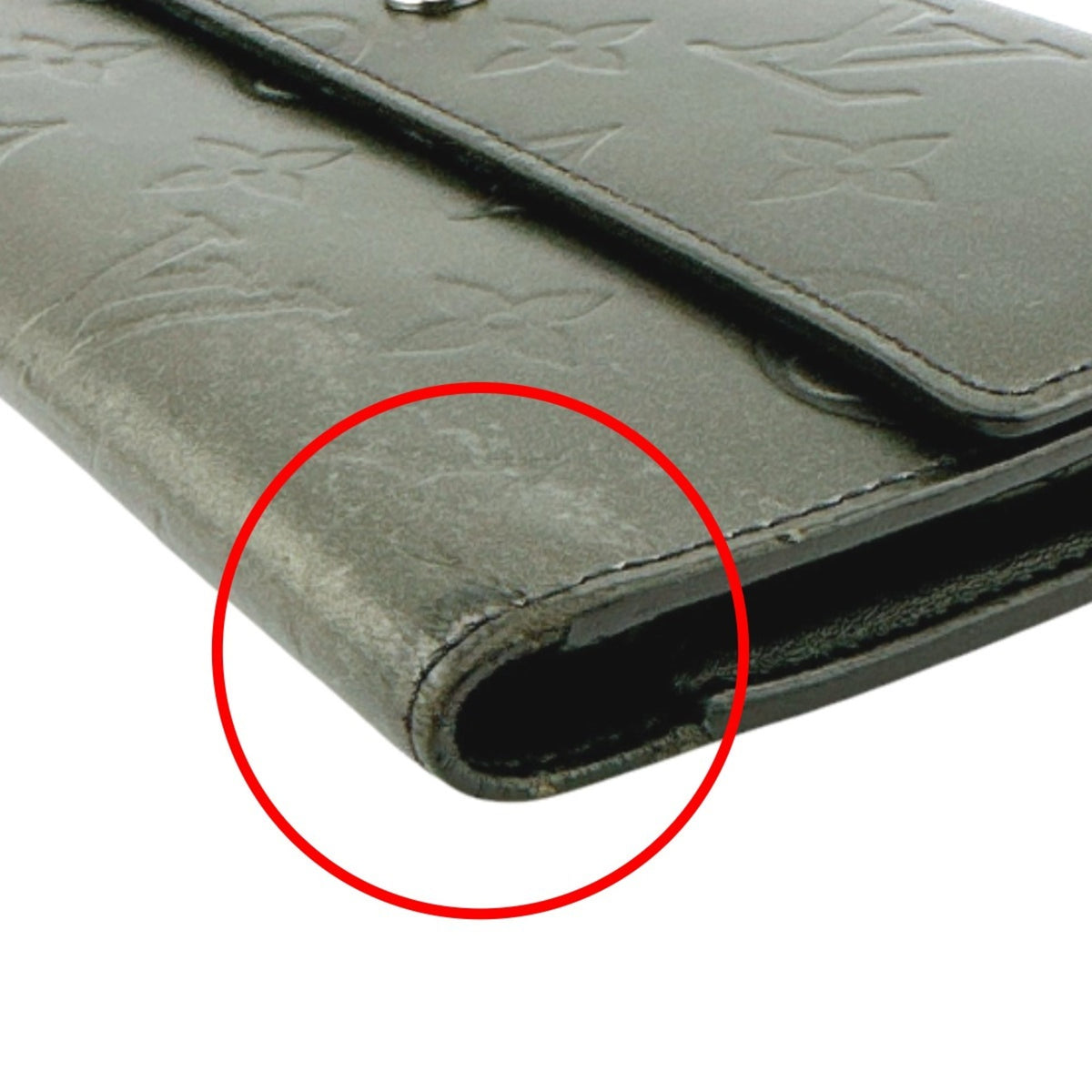 Louis Vuitton Monogram Mat Black Noir Monogram Mat Wallet (Tri-Fold) (Pre-Owned)