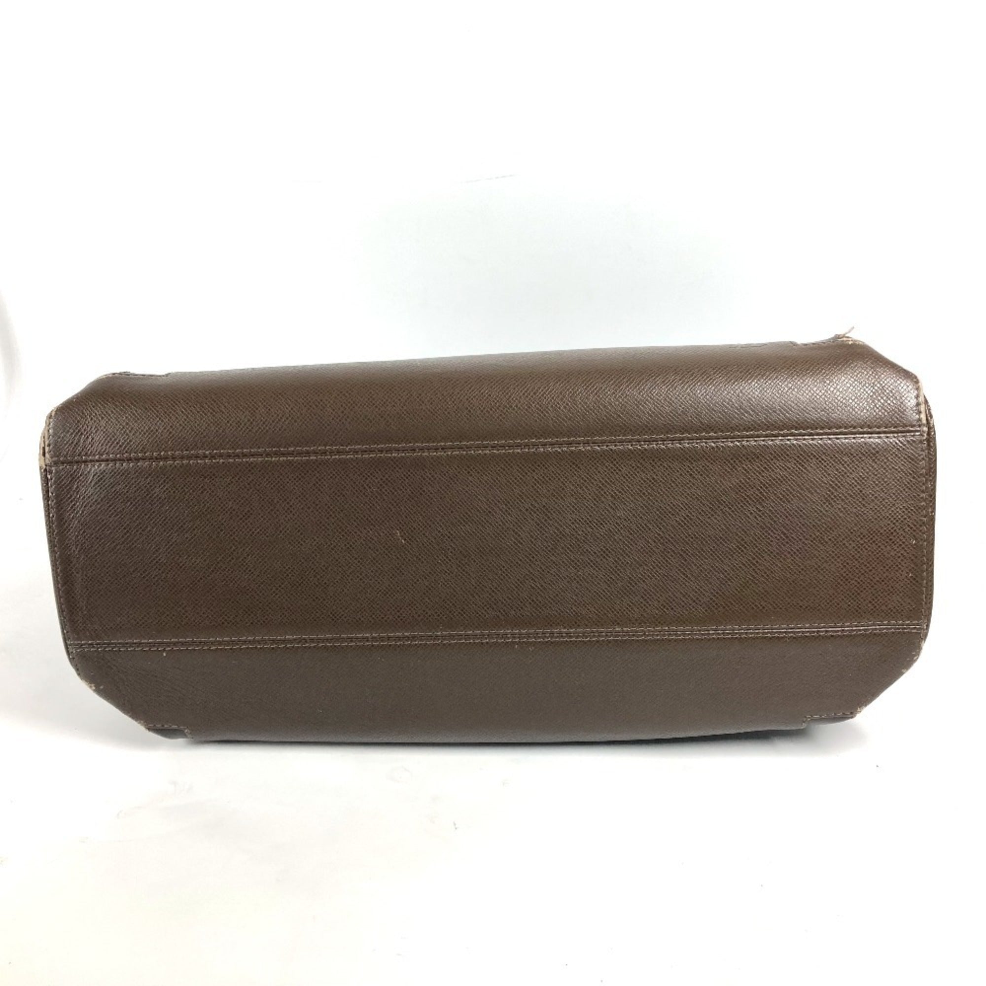 Louis Vuitton Brown Taiga Leather Handbag Tote Bag (Pre-Owned)