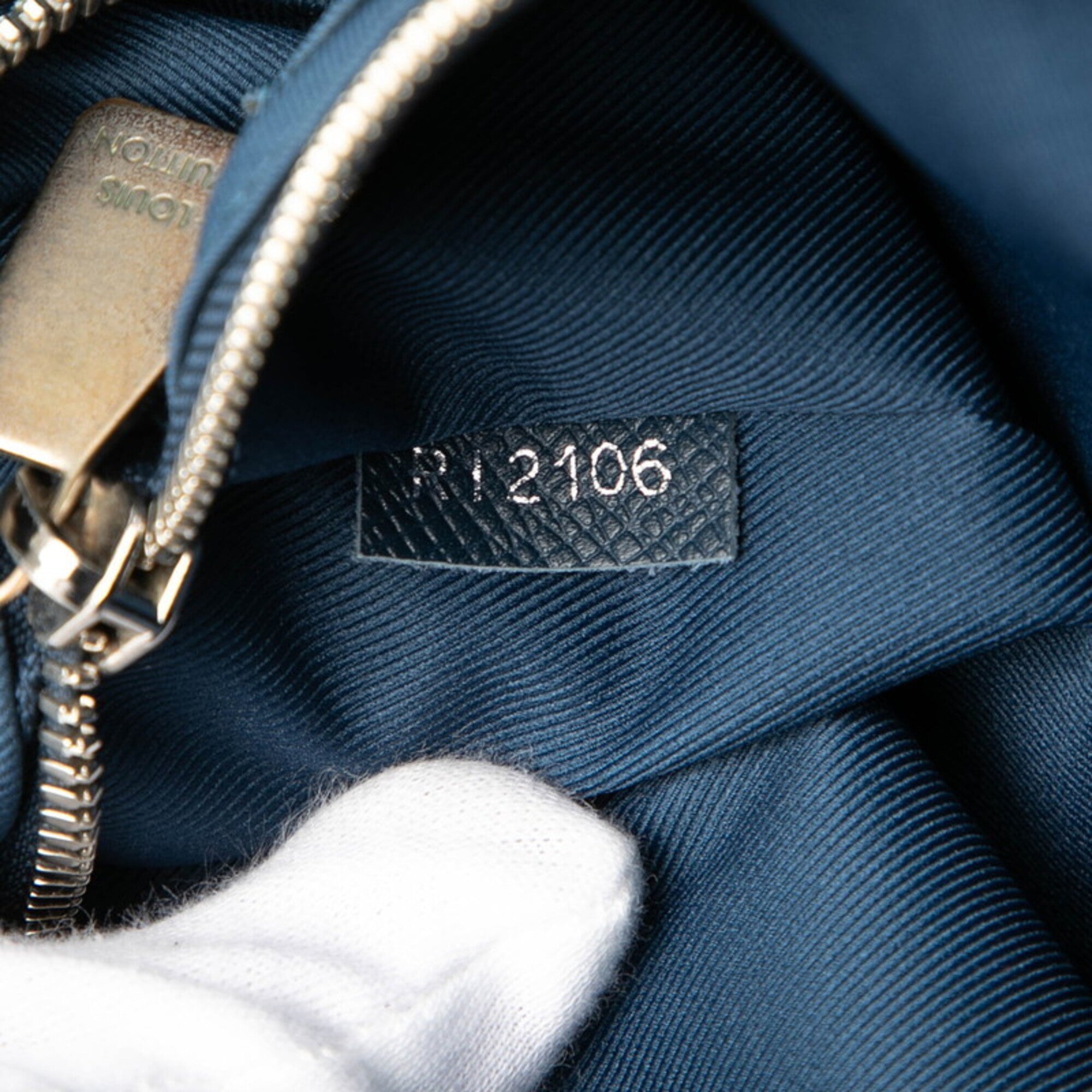Louis Vuitton Navy Ocean Leather Briefcase Handbag (Pre-Owned)