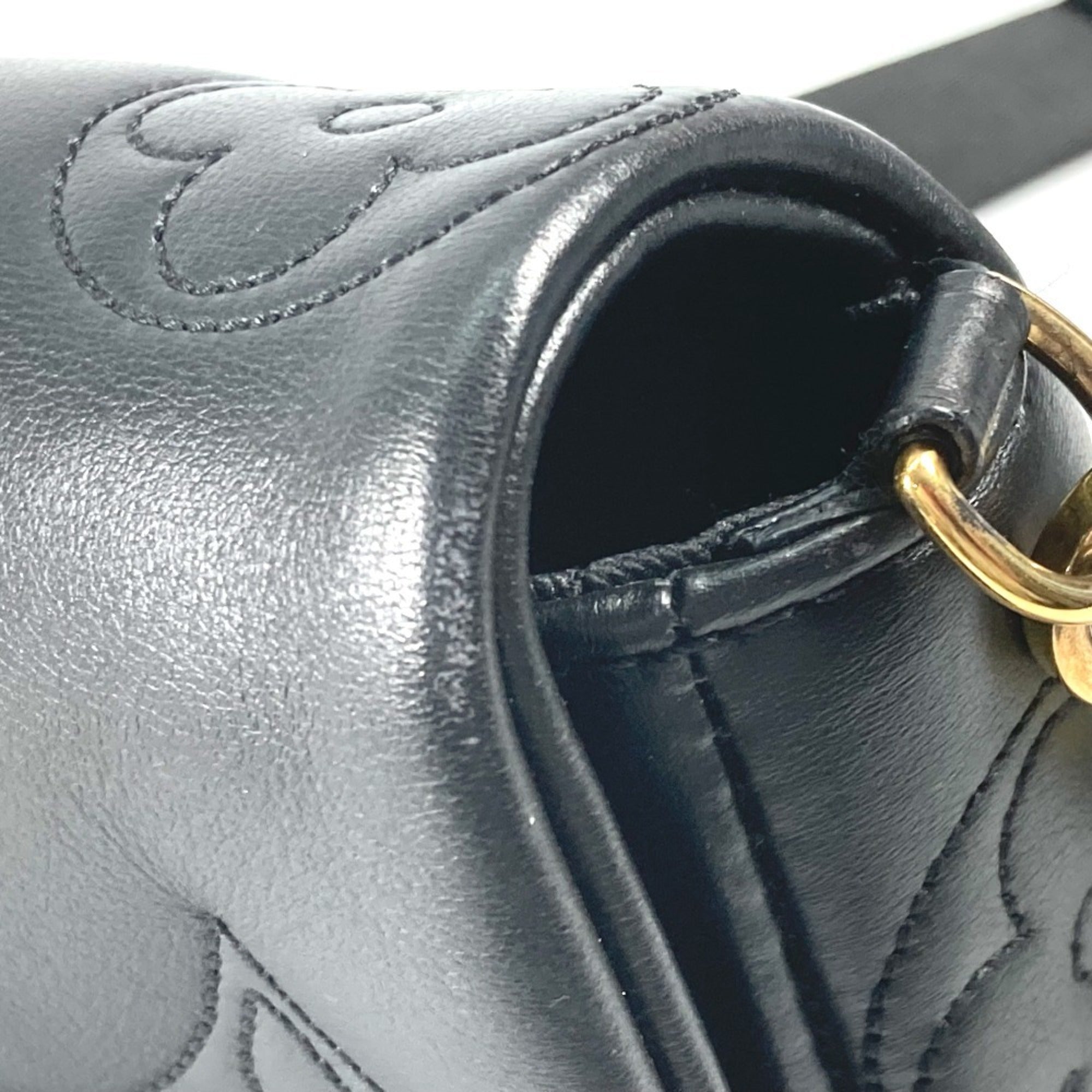 Louis Vuitton Monogram Black Monogram Leather Clutch Bag Shoulder Bag (Pre-Owned)