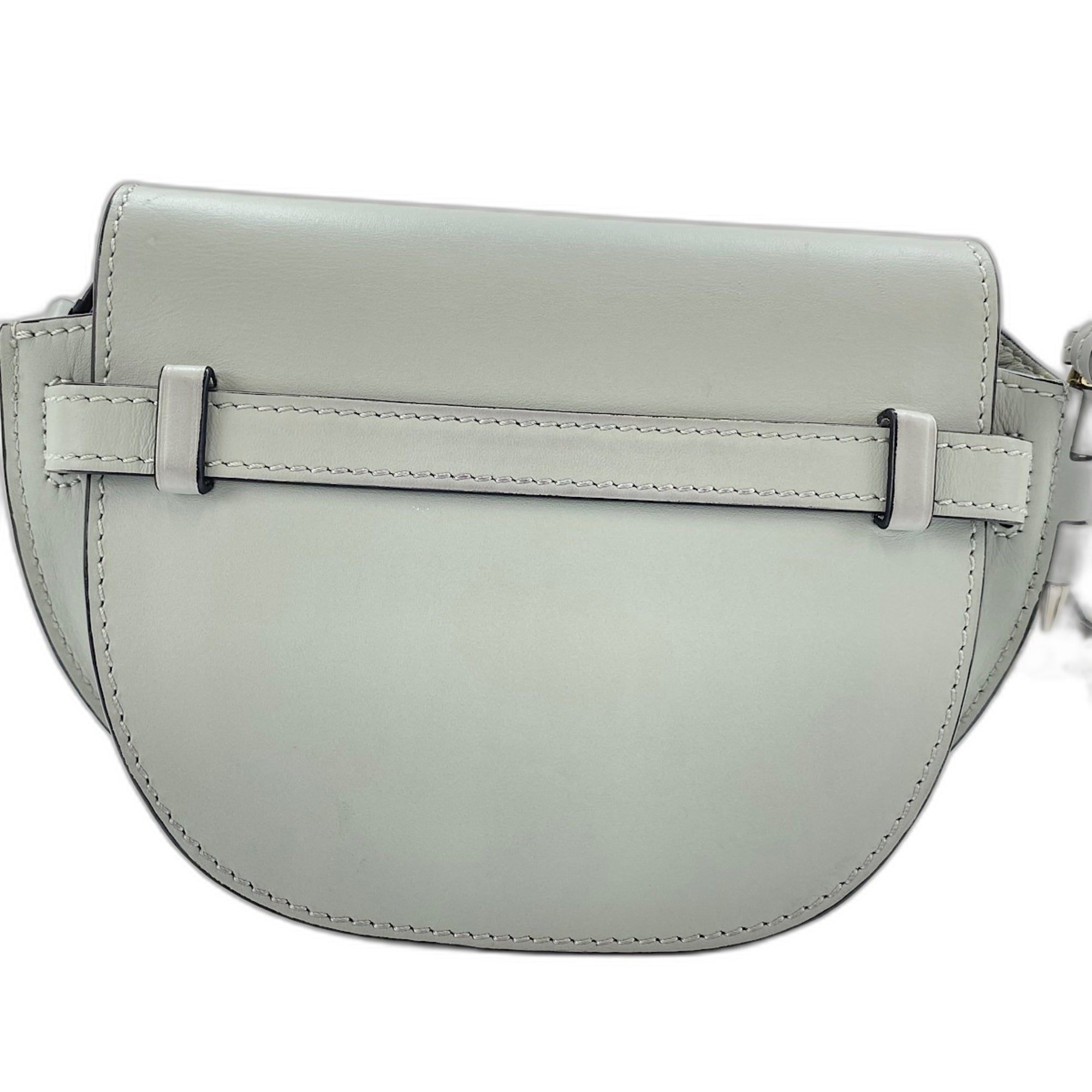 Loewe Blue Leather Shoulder Bag (Pre-Owned)