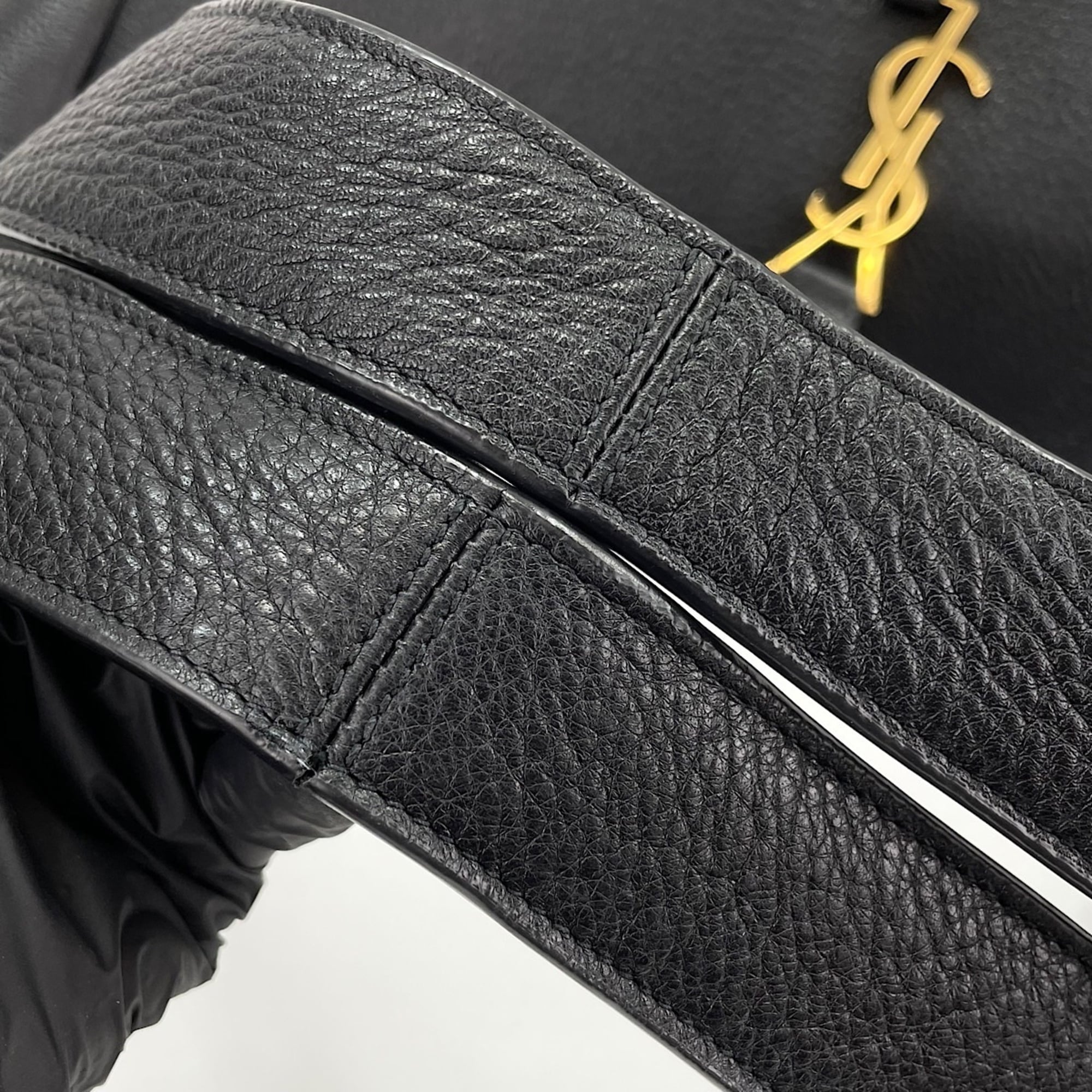 Yves Saint Laurent Cassandre Black Tote Bag (Pre-Owned)