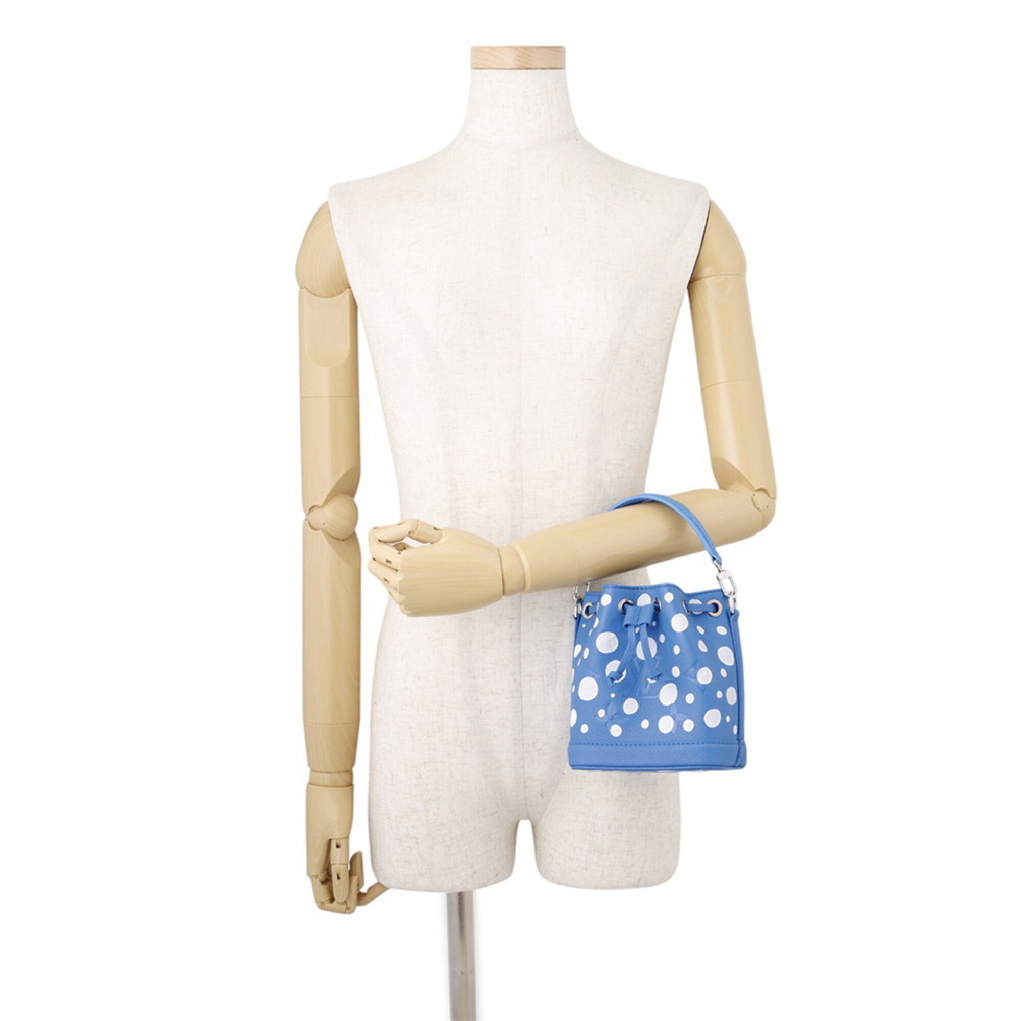 Louis Vuitton Blue White Monogram Empreinte Handbag (Pre-Owned)