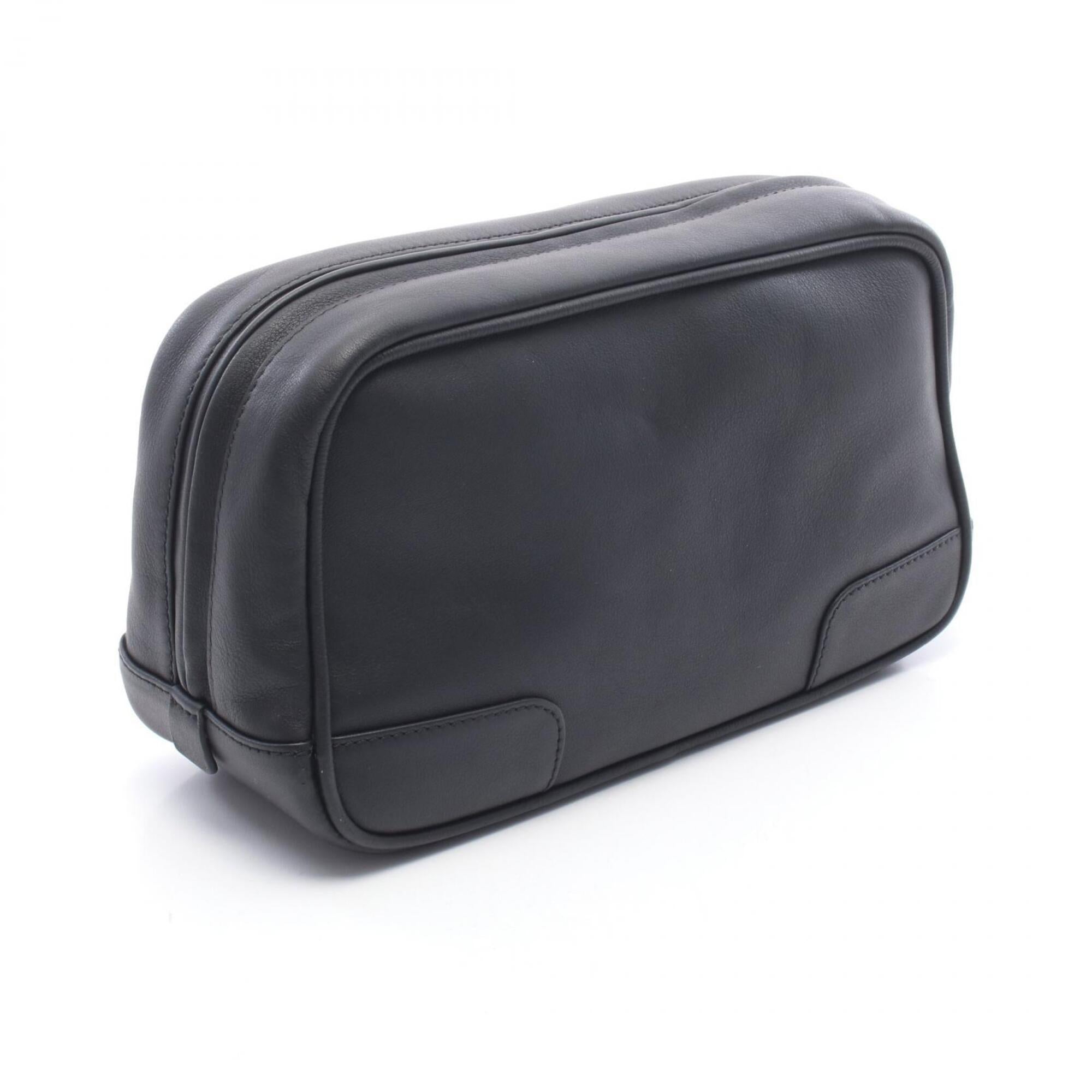 Loewe Black Leather Clutch Bag Handbag (Pre-Owned)