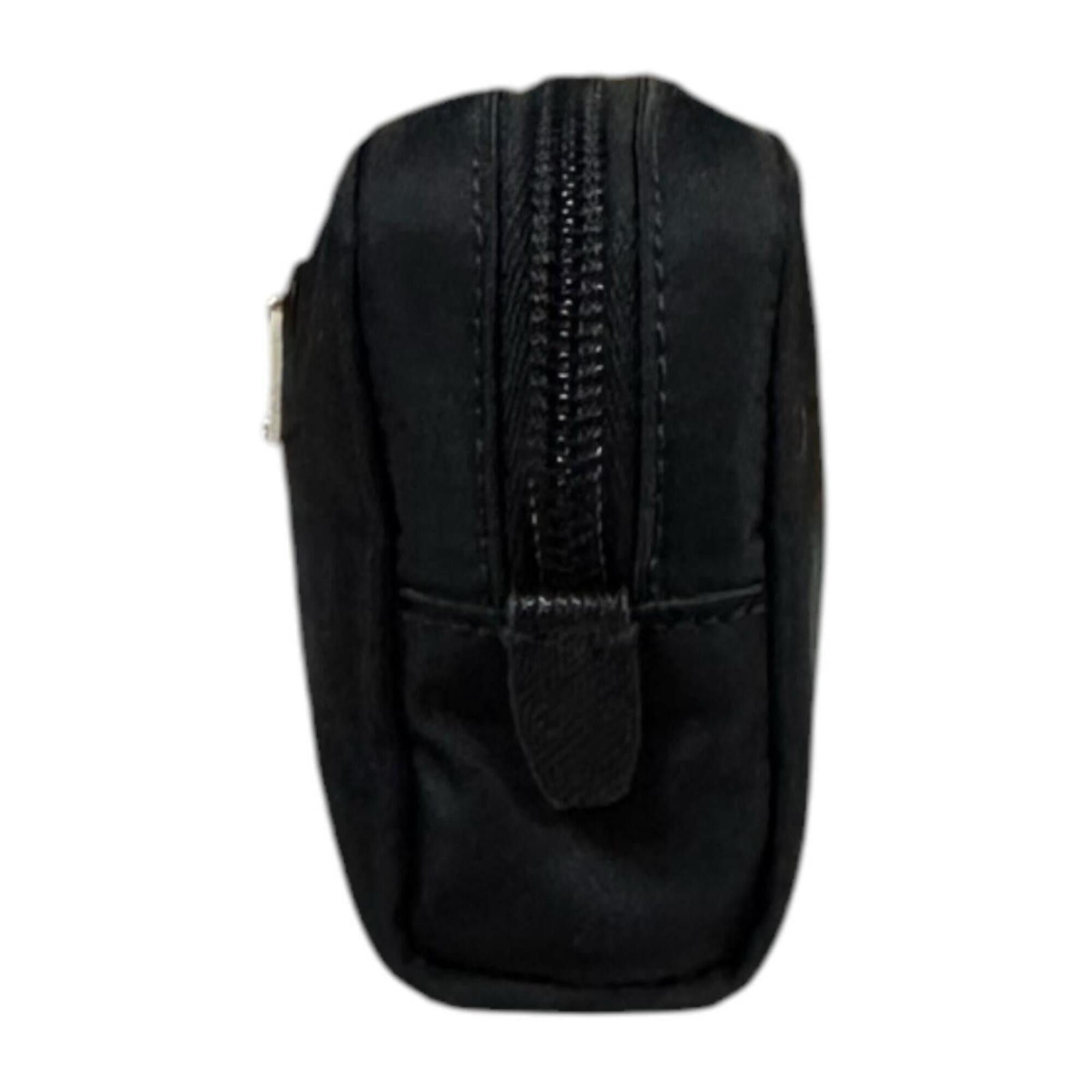 Prada Black Nylon Pouch (Pre-Owned)