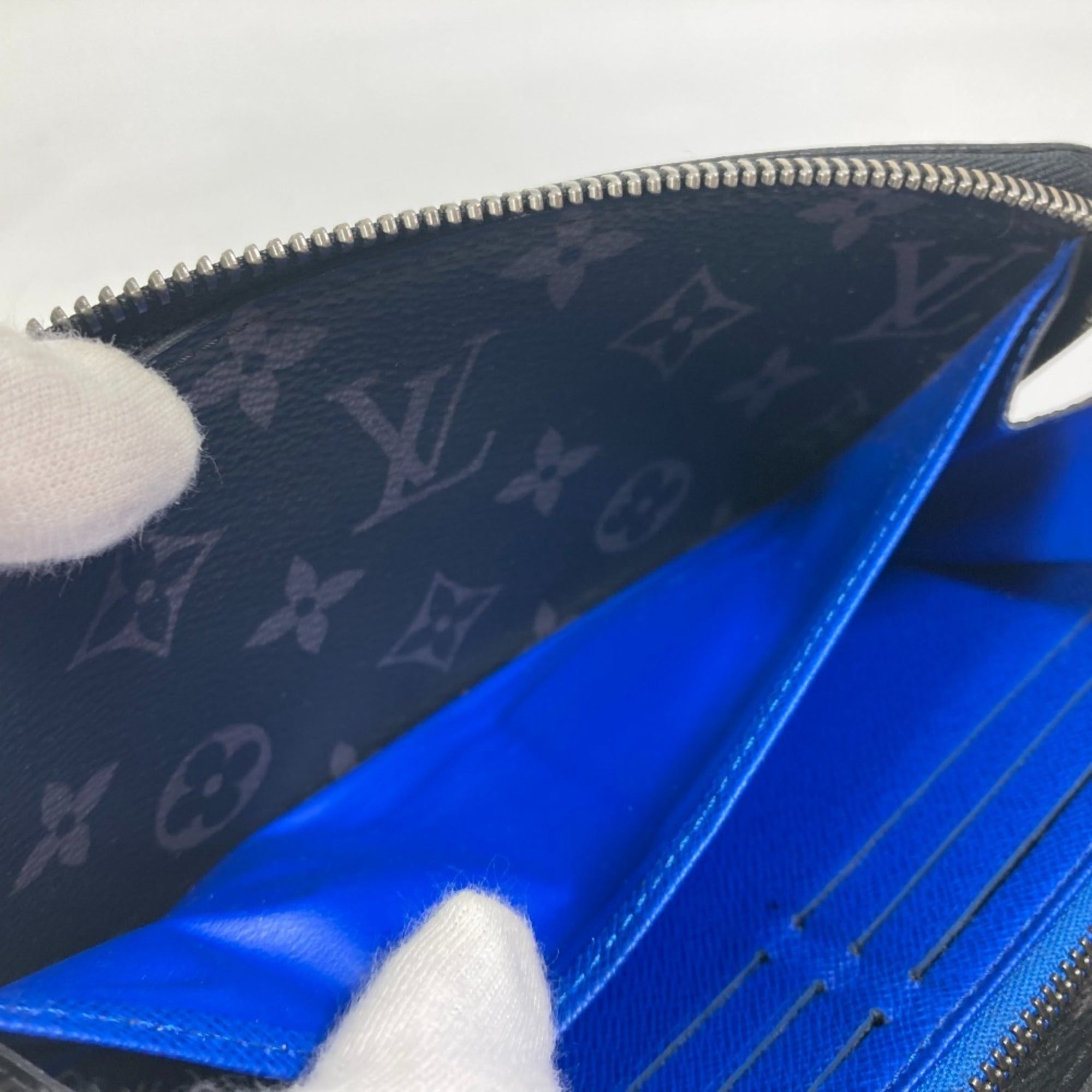 Louis Vuitton Monogram Eclipse Black Blue Monogram Eclipse Long Wallet (Bi-Fold) (Pre-Owned)