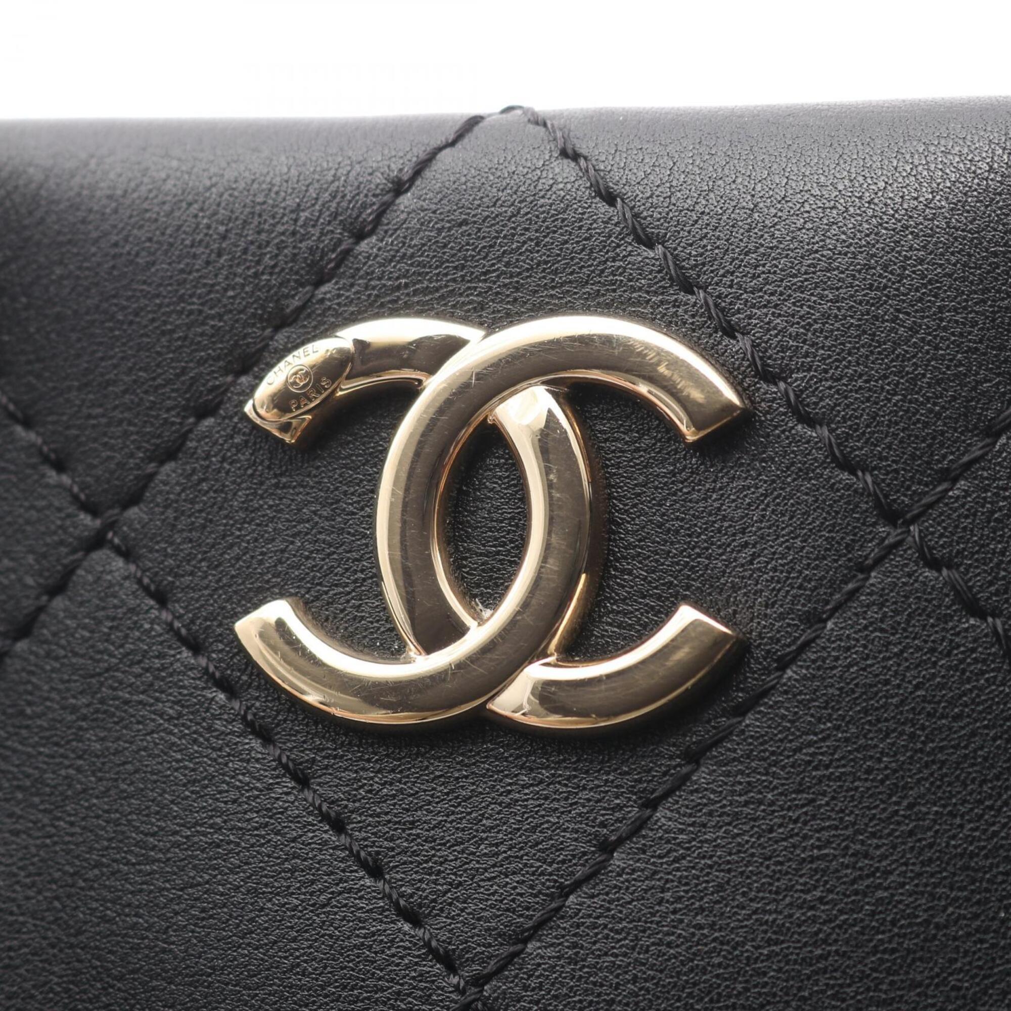 Chanel Black Leather Handbag (Pre-Owned)