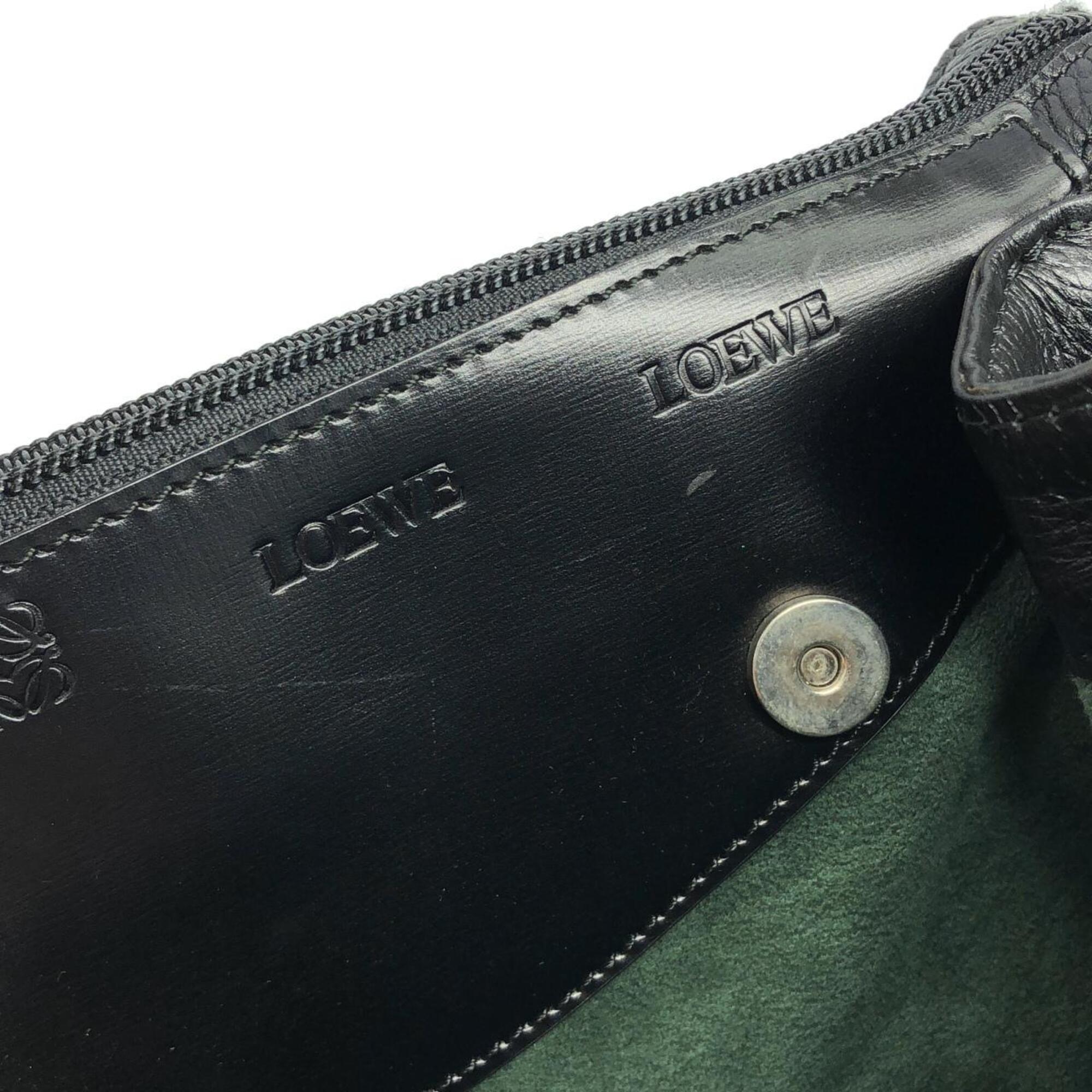 Loewe Black Leather Shoulder Bag (Pre-Owned)