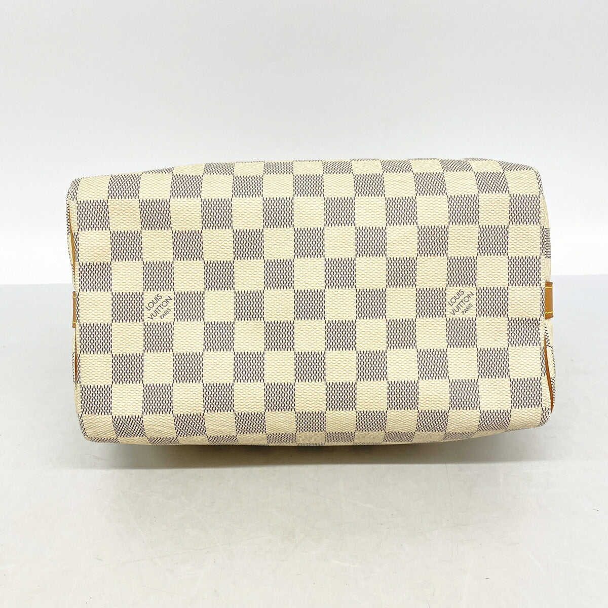 Louis Vuitton White Handbag (Pre-Owned)