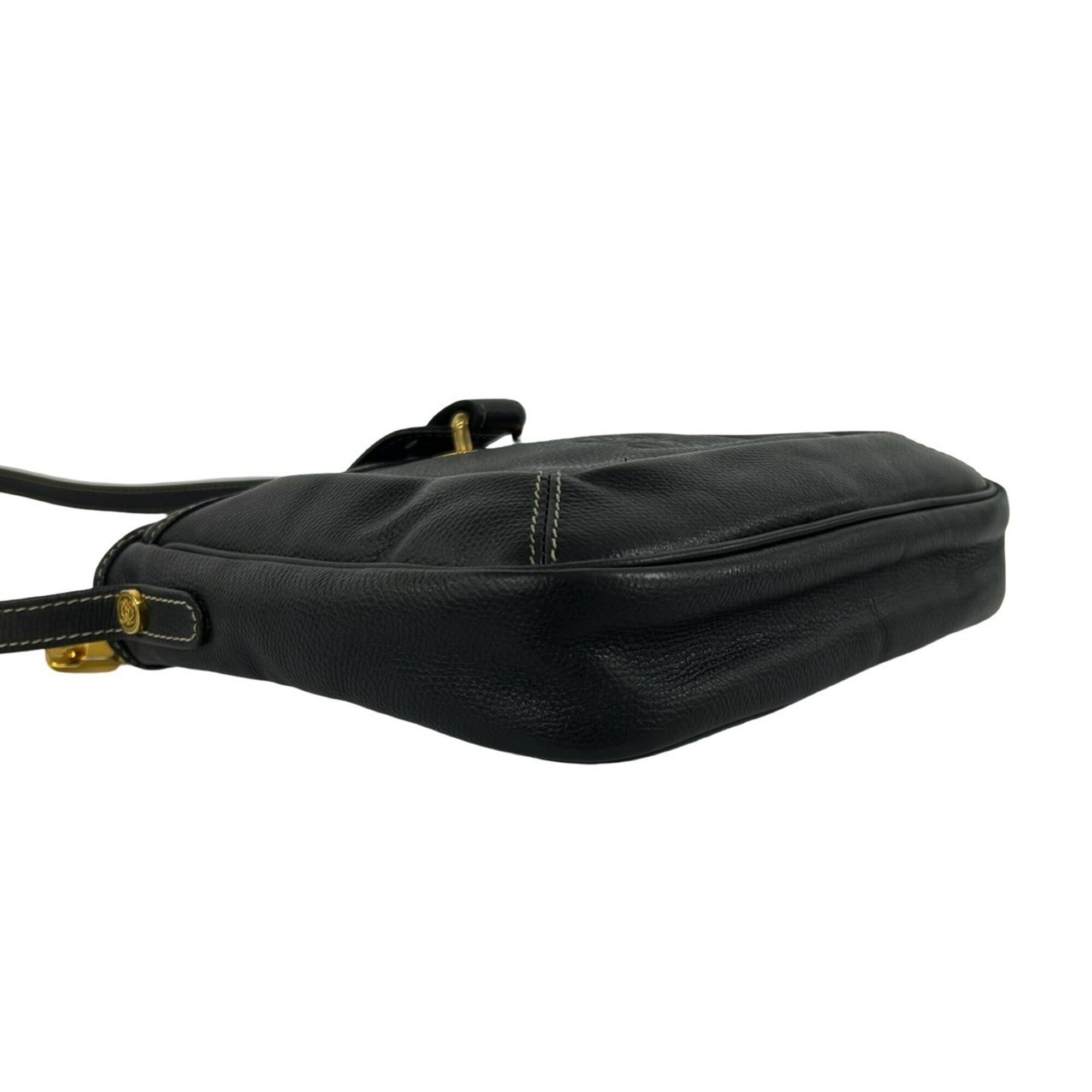 Loewe Black Leather Pochette Shoulder Bag (Pre-Owned)