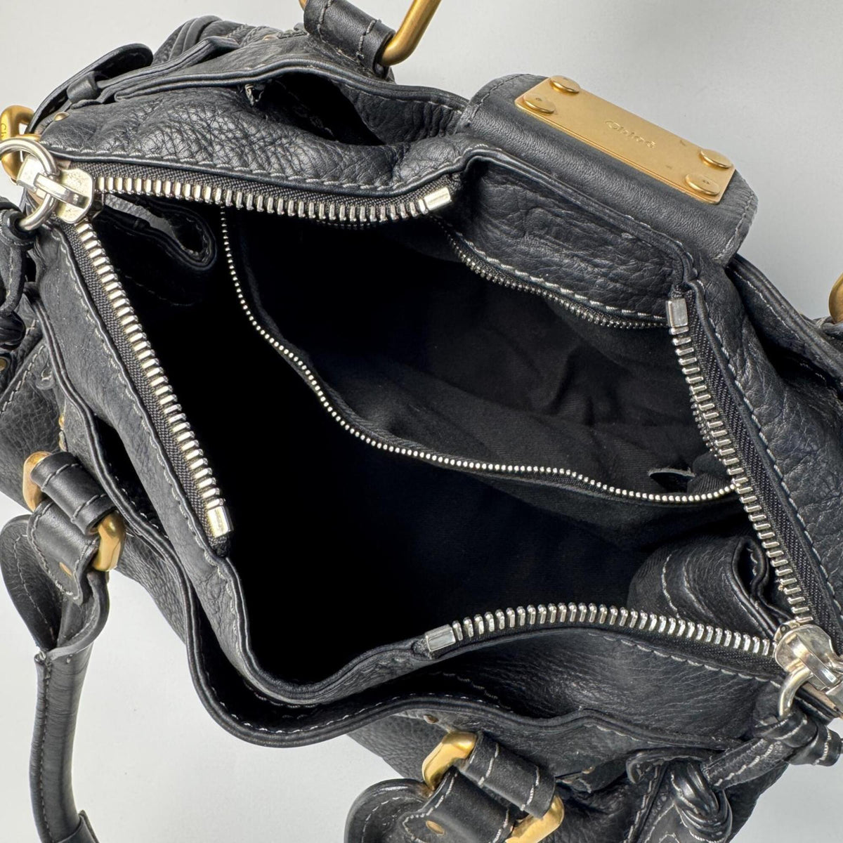 Chloé Black Leather Handbag (Pre-Owned)