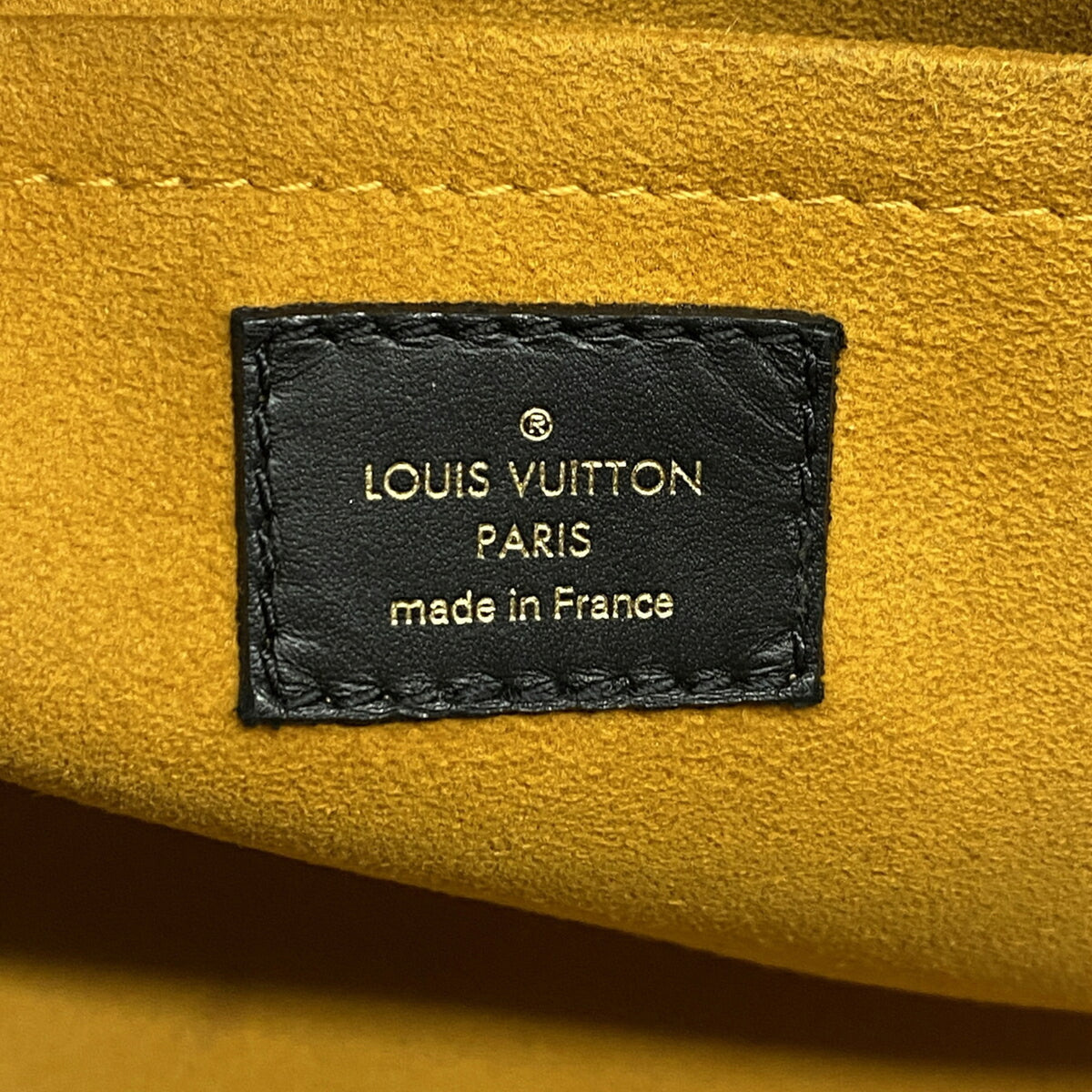 Louis Vuitton Noir Tote Bag (Pre-Owned)