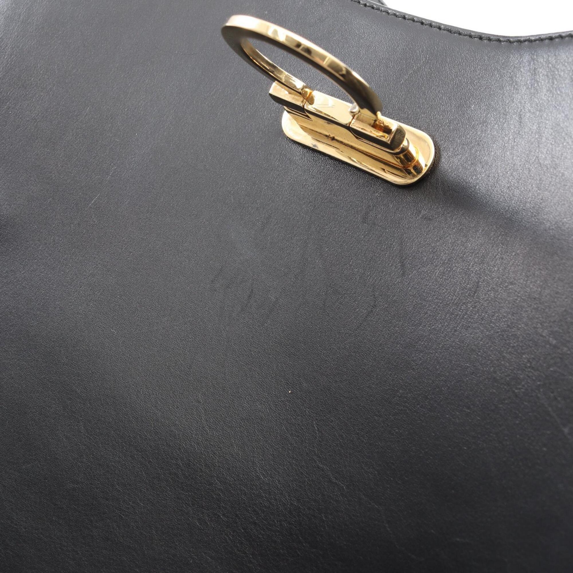 Salvatore Ferragamo Black Leather Handbag Shoulder Bag (Pre-Owned)
