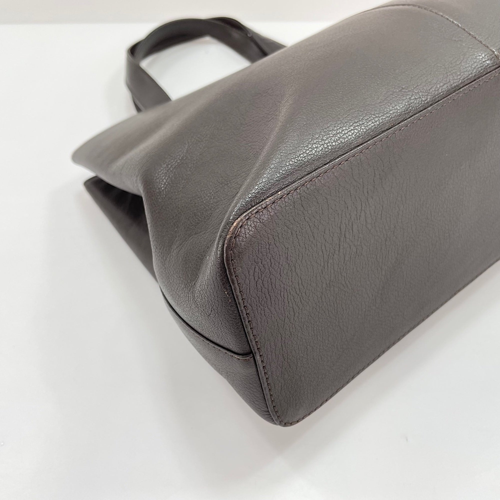 Burberry Brown Handbag (Pre-Owned)