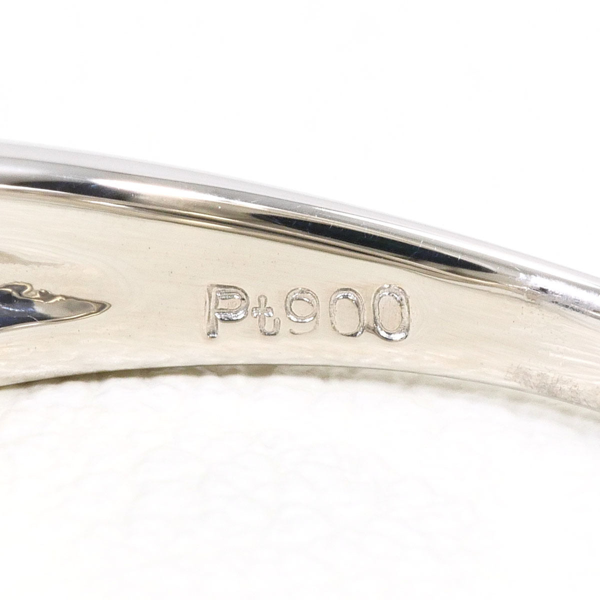 Unbranded Platinum Platinum 900 Band Ring (Pre-Owned)