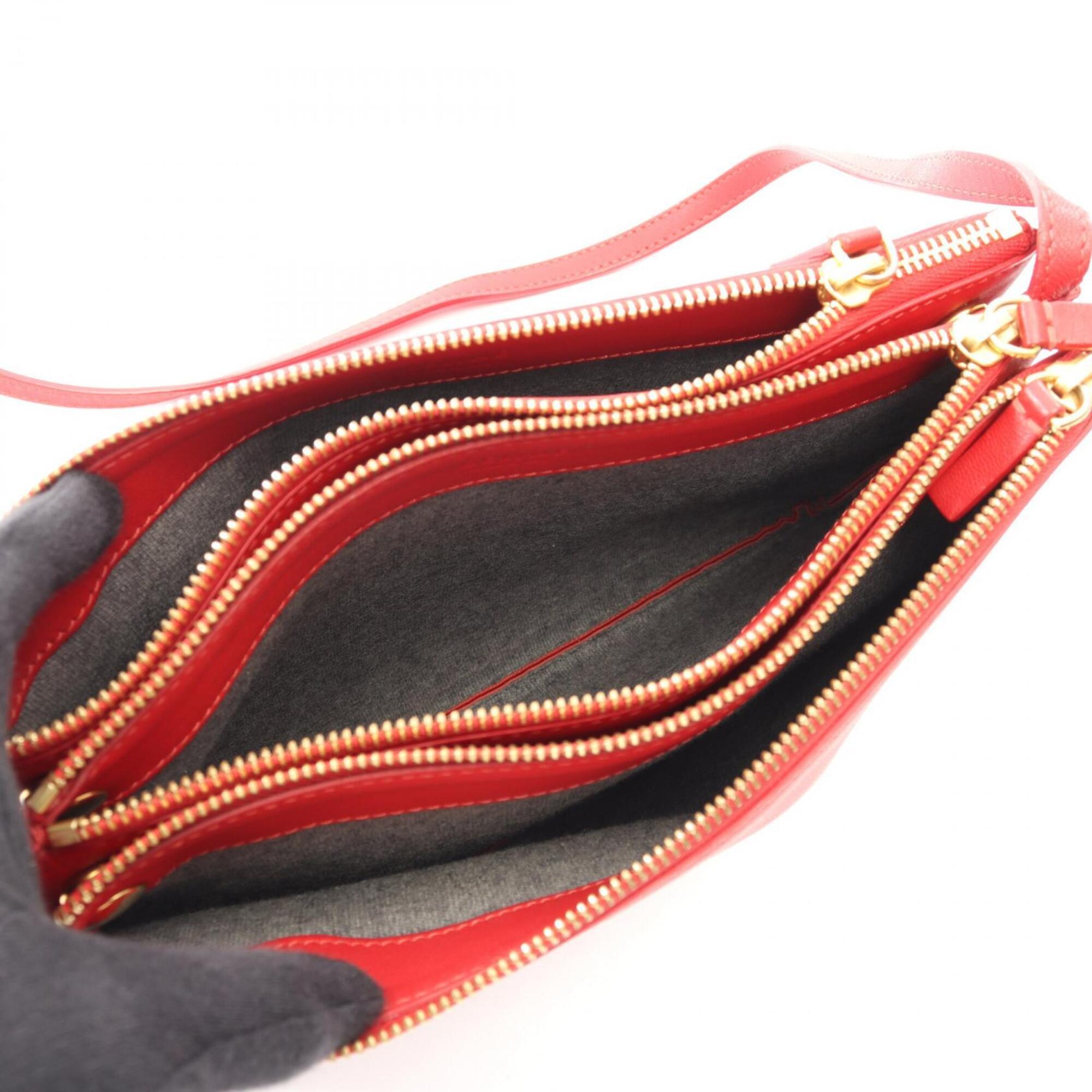 Celine Red Color Leather Handbag Shoulder Bag (Pre-Owned)