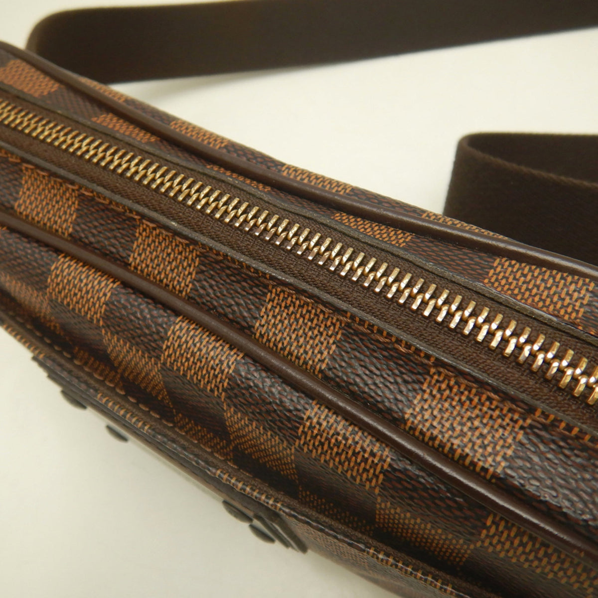 Louis Vuitton Damier Ebene Damier Canvas Fanny Pack (Pre-Owned)
