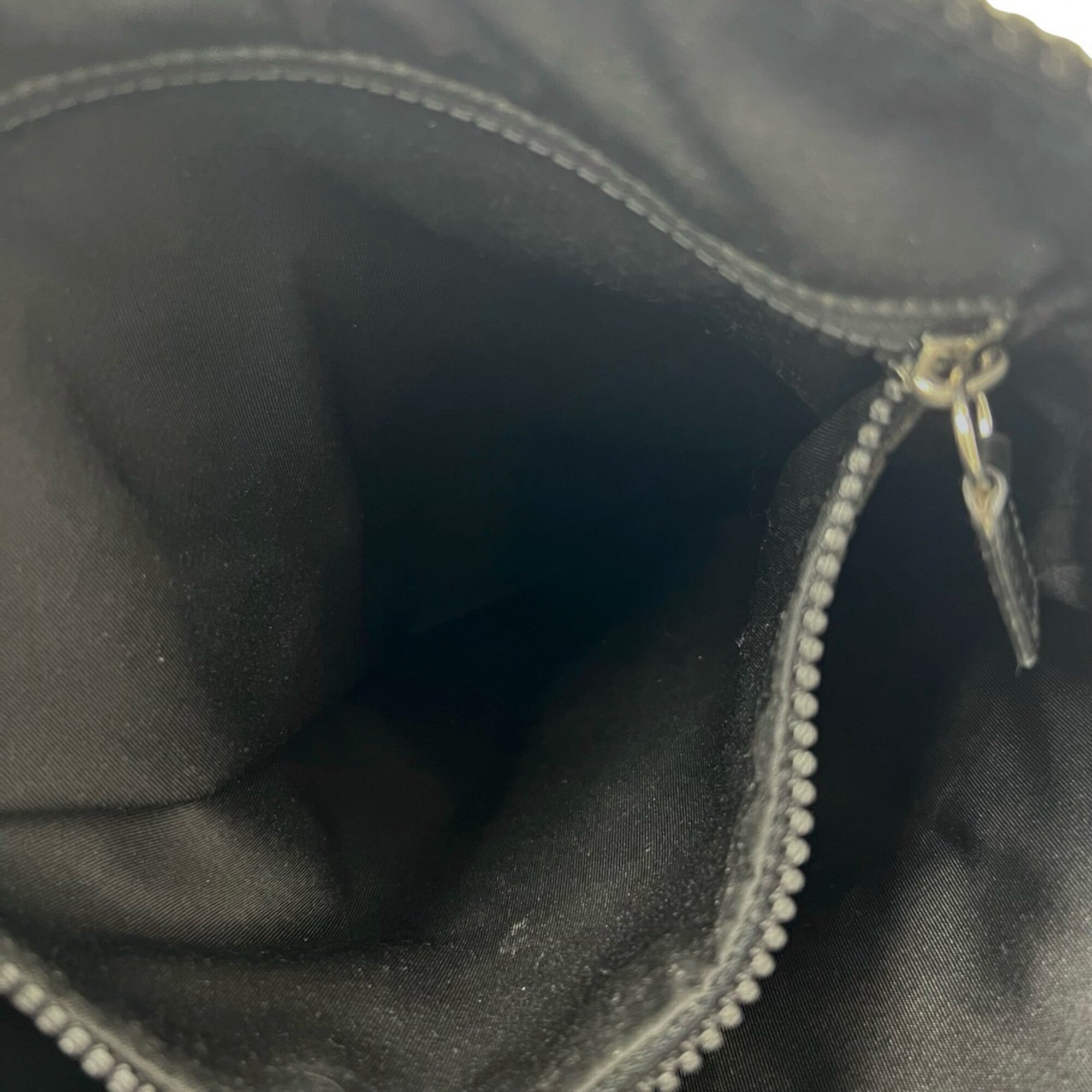 Gucci Black Coated Canvas Leather Crossbody Bag Shoulder Bag (Pre-Owned)