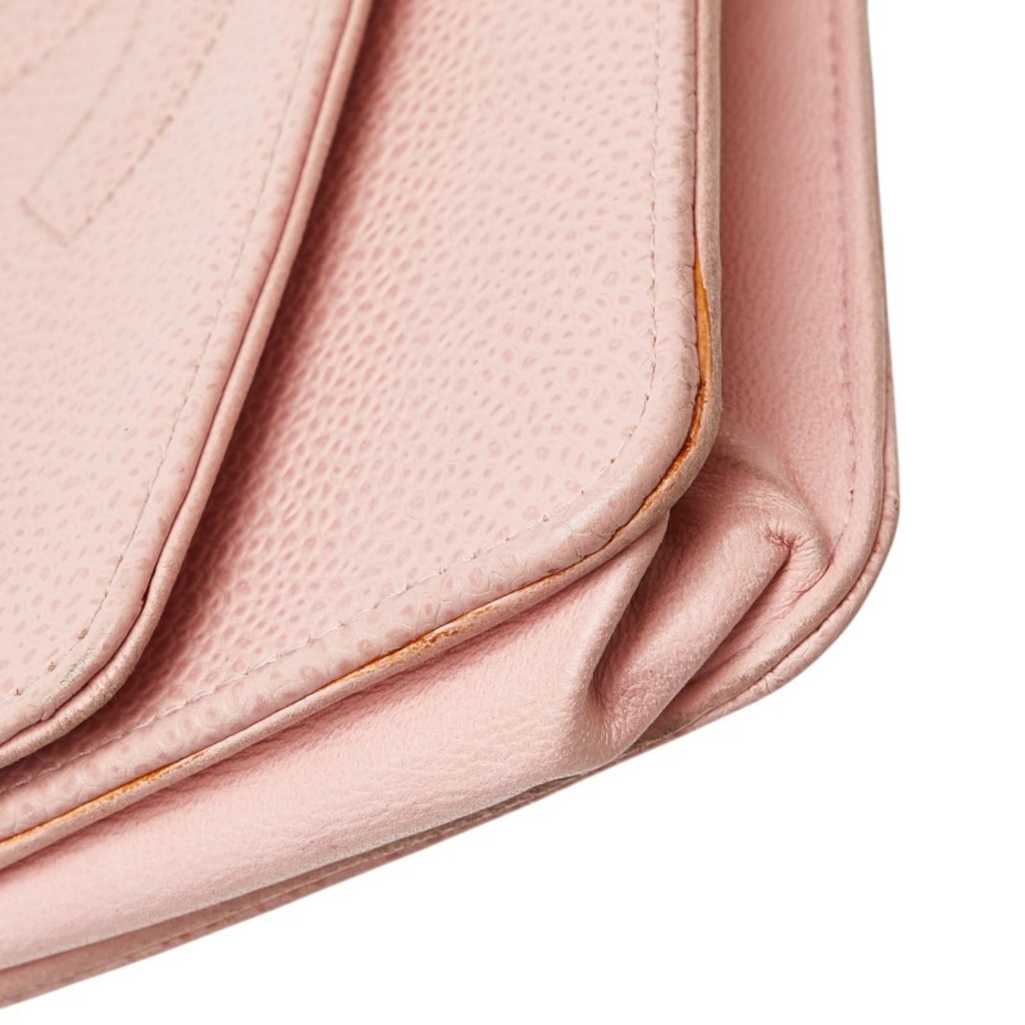 Chanel Pink Grained Calfskin Shoulder Bag (Pre-Owned)