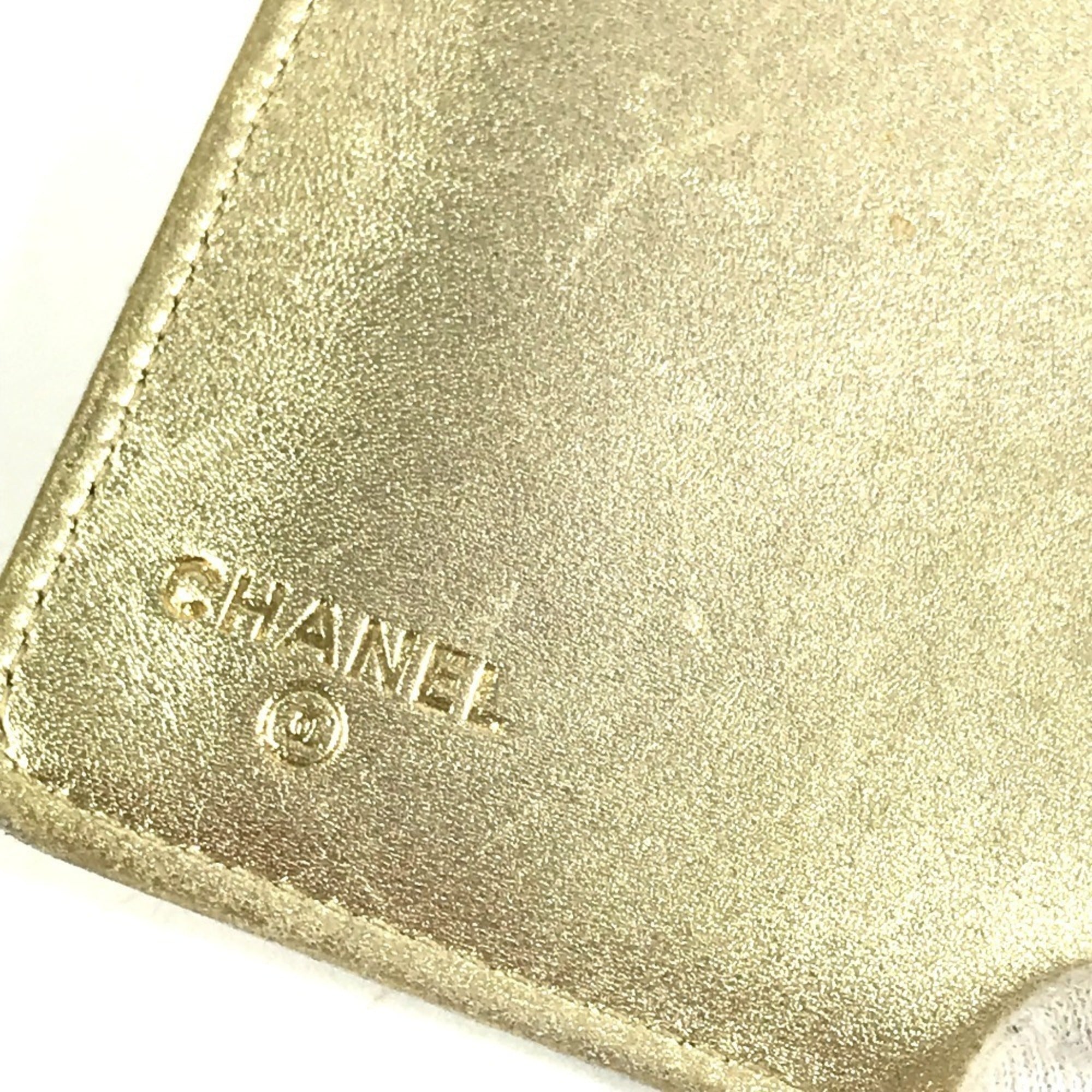 Chanel Gold Leather Long Wallet (Bi-Fold) (Pre-Owned)