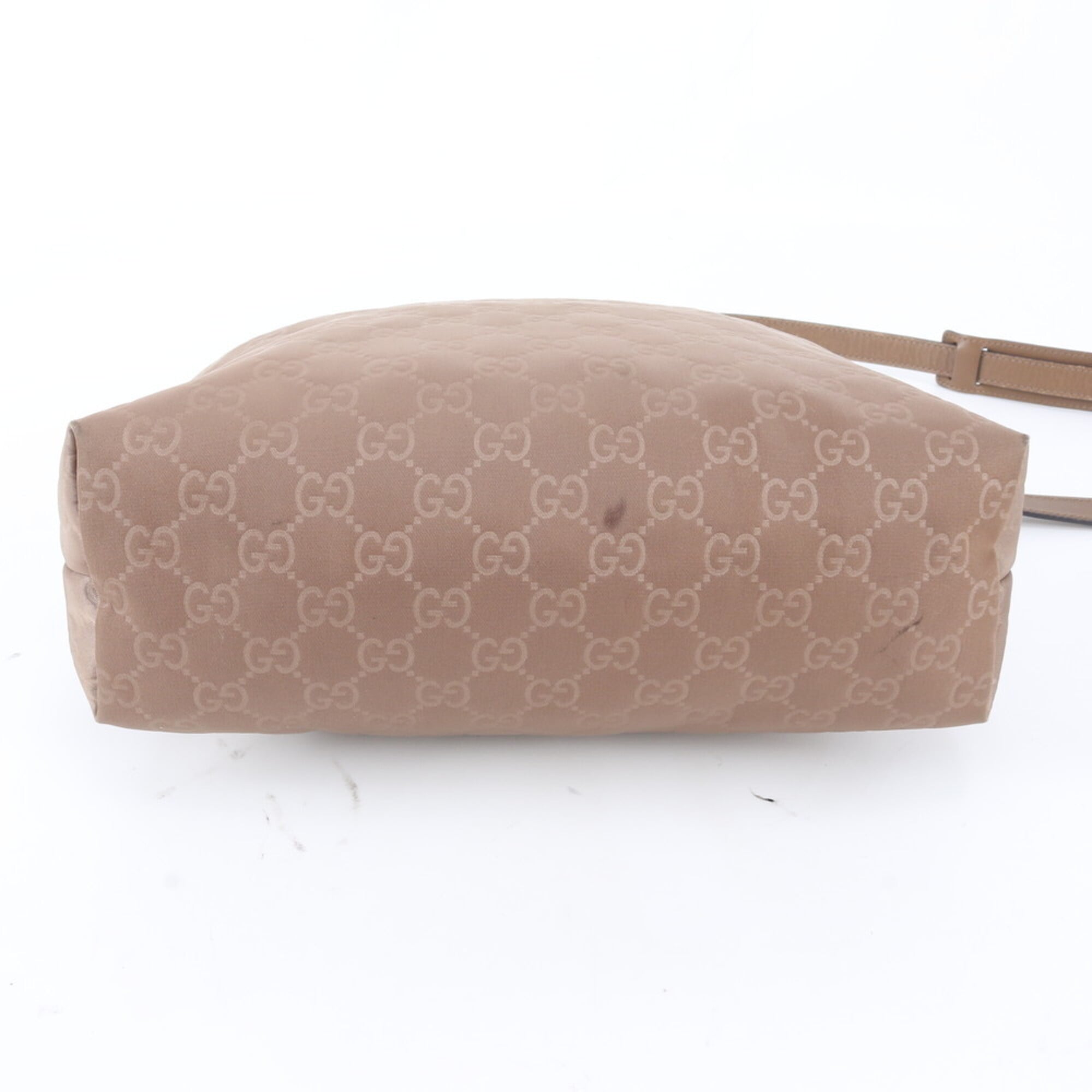 Gucci Beige Brown Nylon Leather Messenger Bag Shoulder Bag (Pre-Owned)