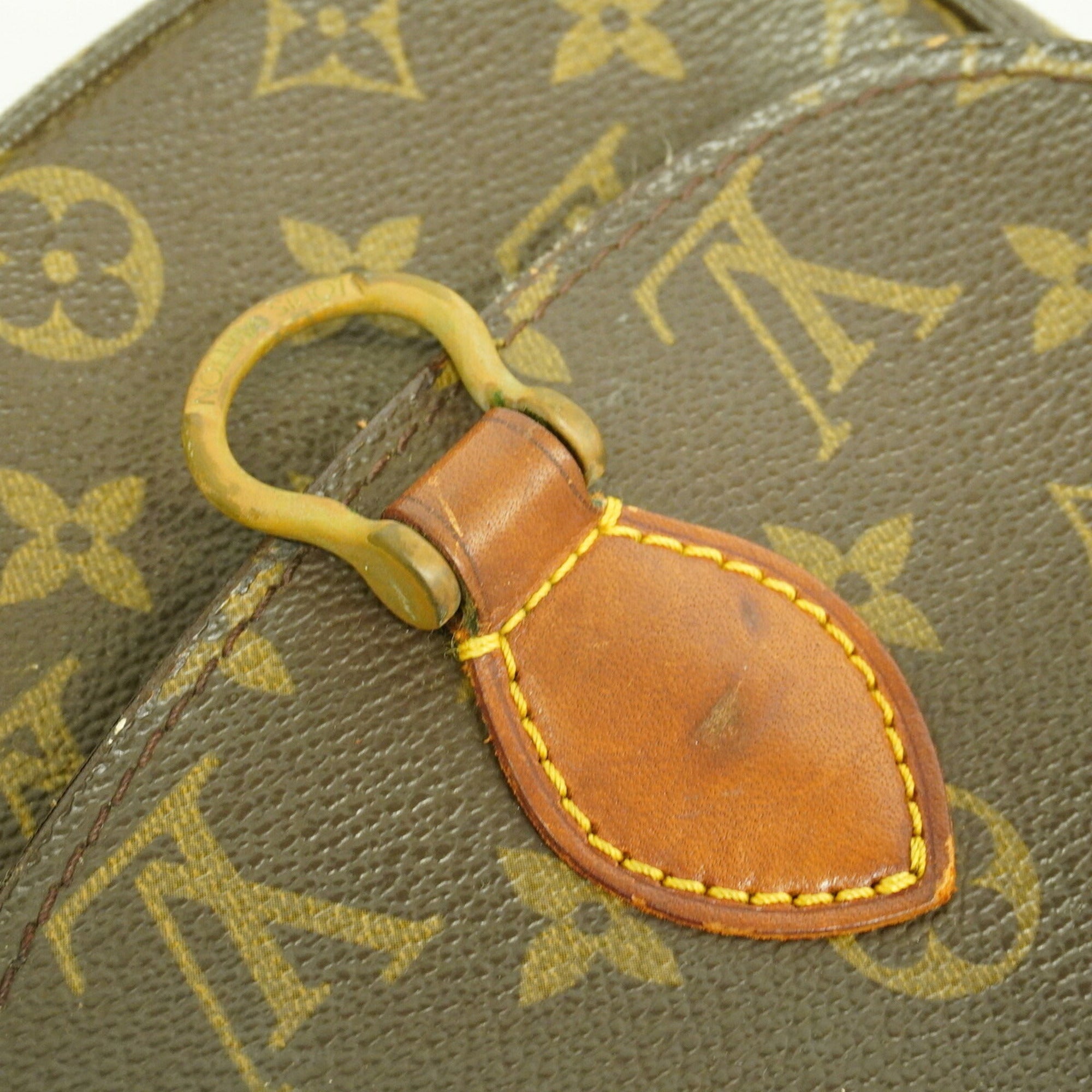 Louis Vuitton Brown Shoulder Bag (Pre-Owned)