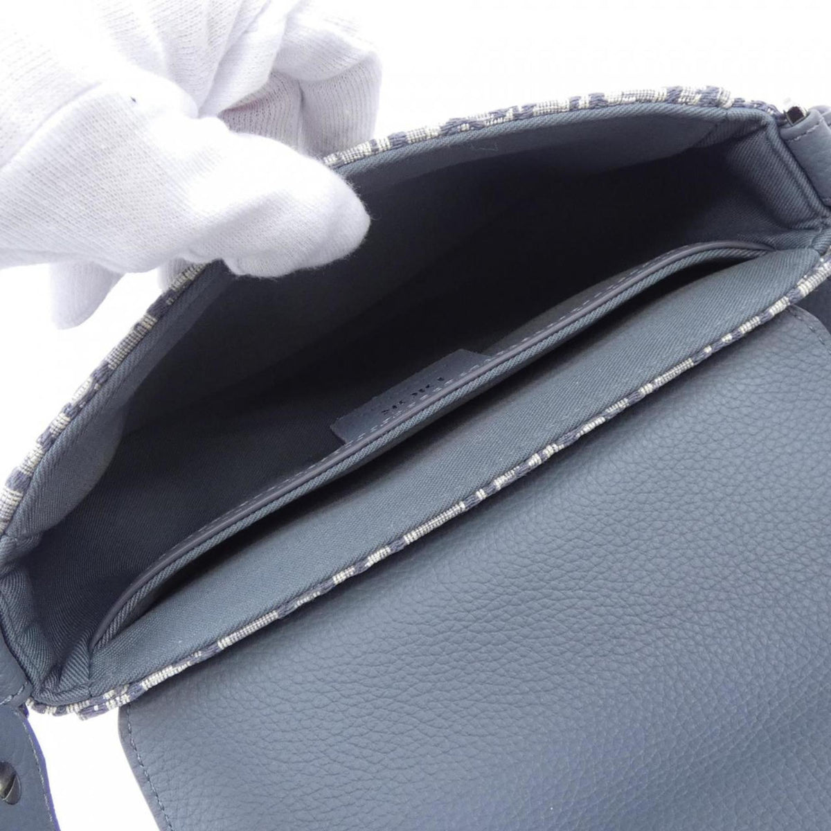 Christian Dior Gray Handbag (Pre-Owned)