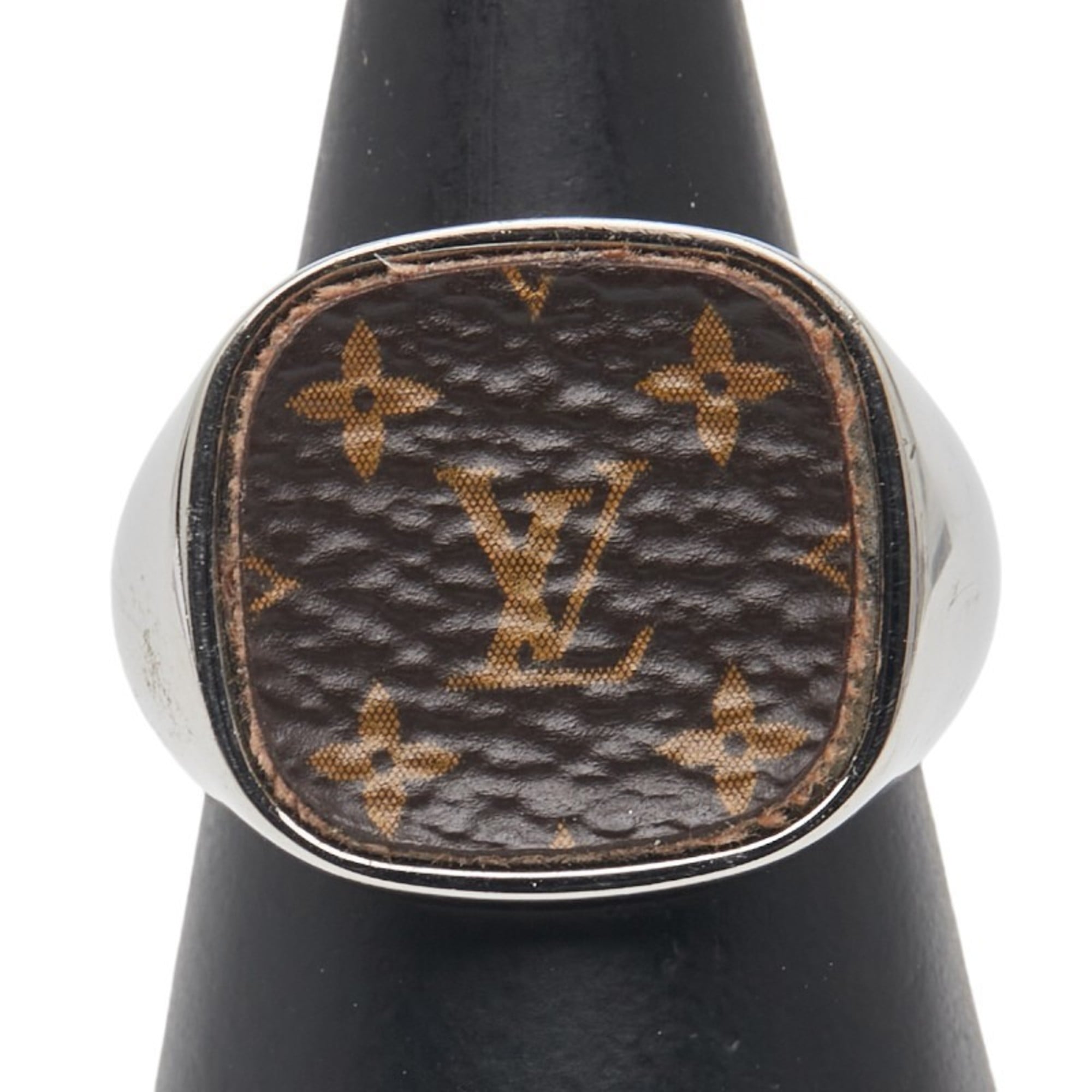Louis Vuitton Silver Brown Band Ring (Pre-Owned)