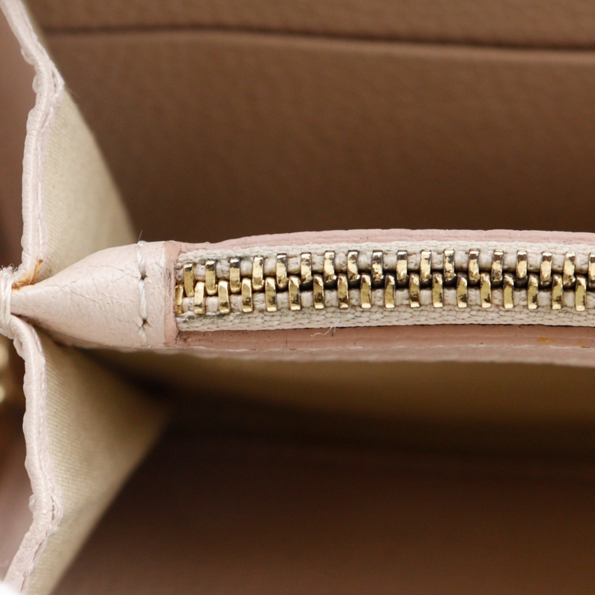 Chloé Pink Leather Long Wallet (Bi-Fold) (Pre-Owned)