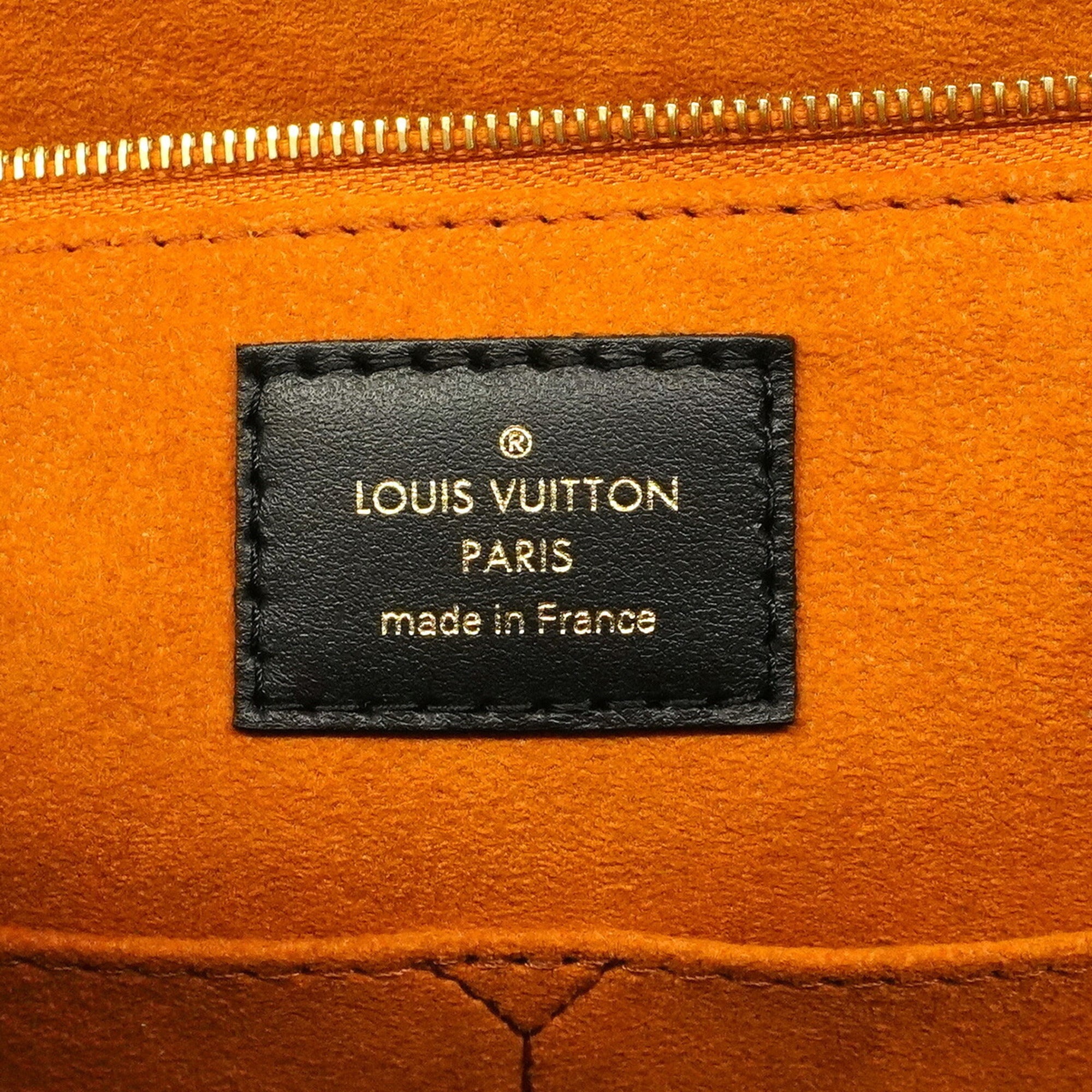 Louis Vuitton Noir Tote Bag (Pre-Owned)