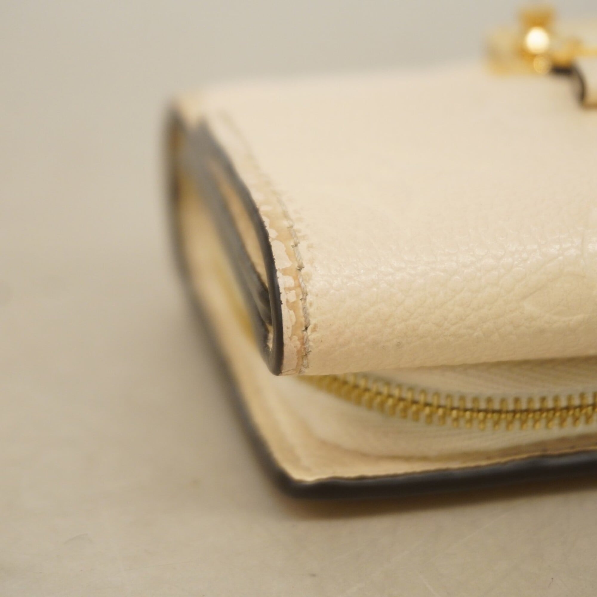 Louis Vuitton Cream Wallet (Tri-Fold) (Pre-Owned)