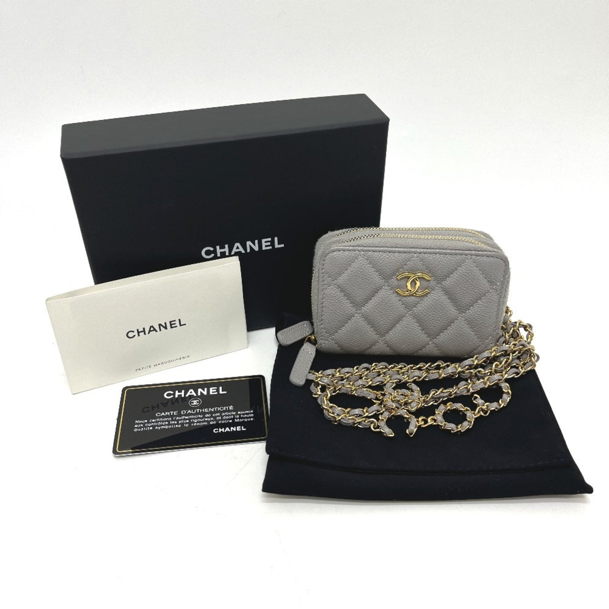 Chanel Gray Grained Calfskin Shoulder Bag (Pre-Owned)