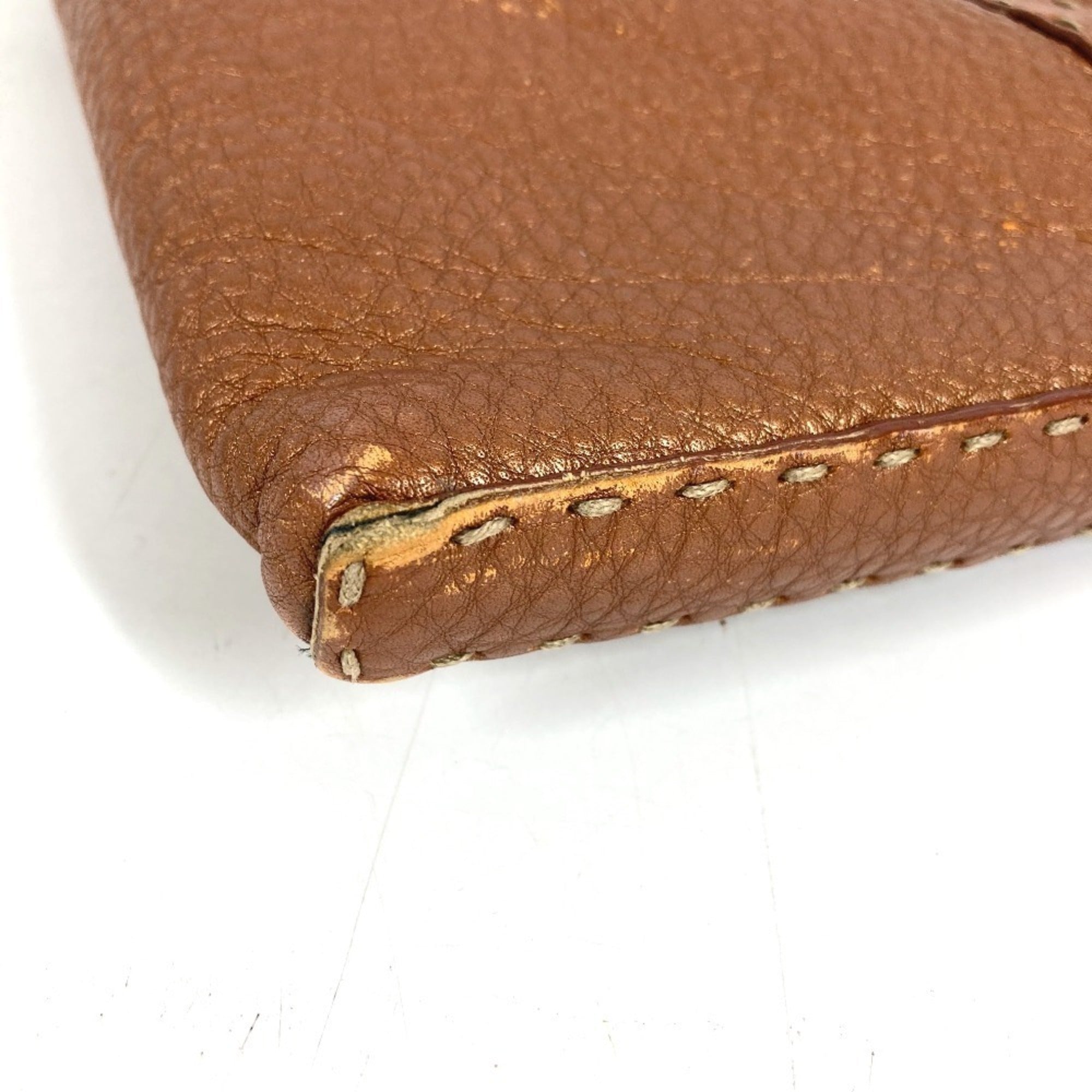 Fendi Selleria Brown Leather Pochette Shoulder Bag (Pre-Owned)