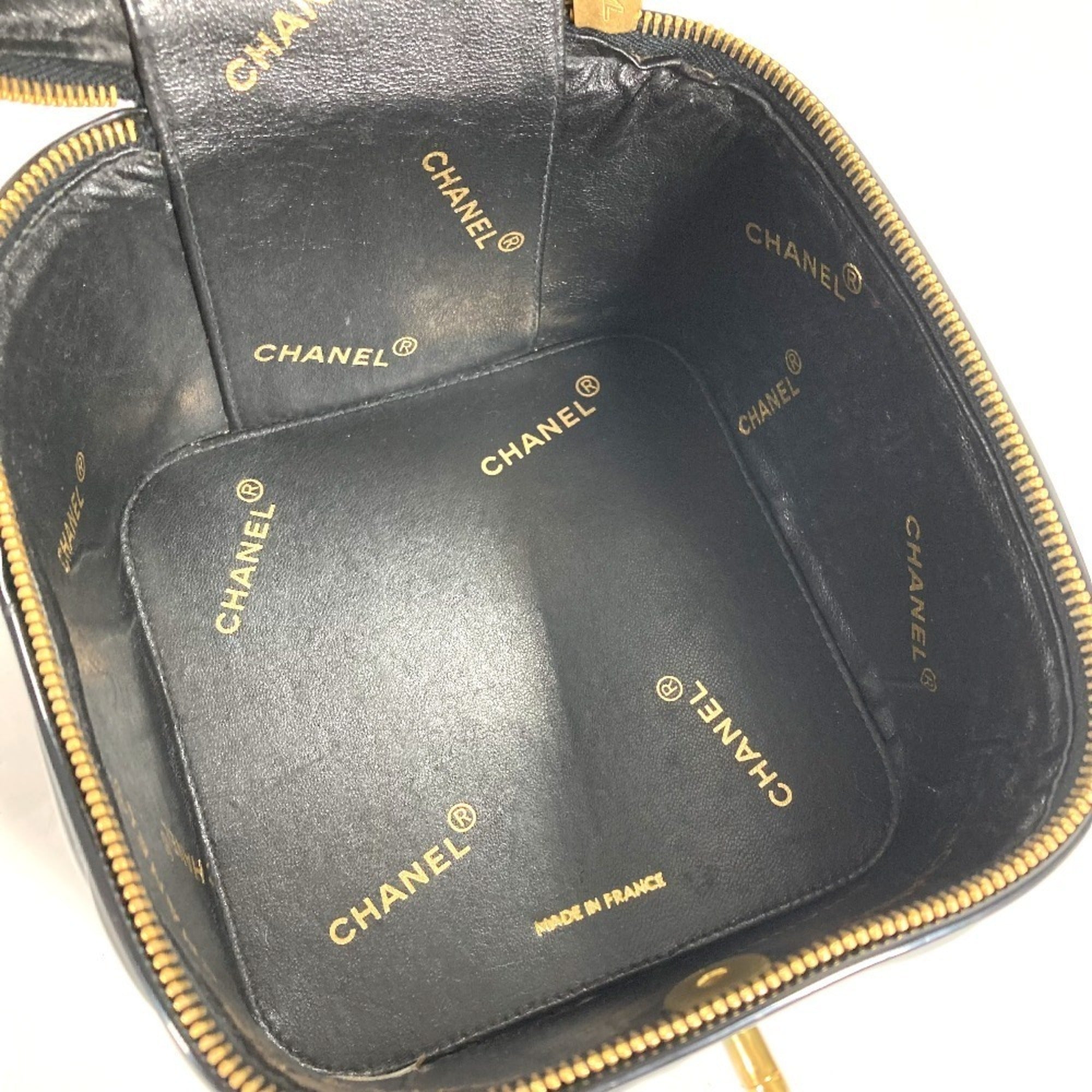 Chanel Matelasse Black Patent Leather Handbag Vanity Bag (Pre-Owned)