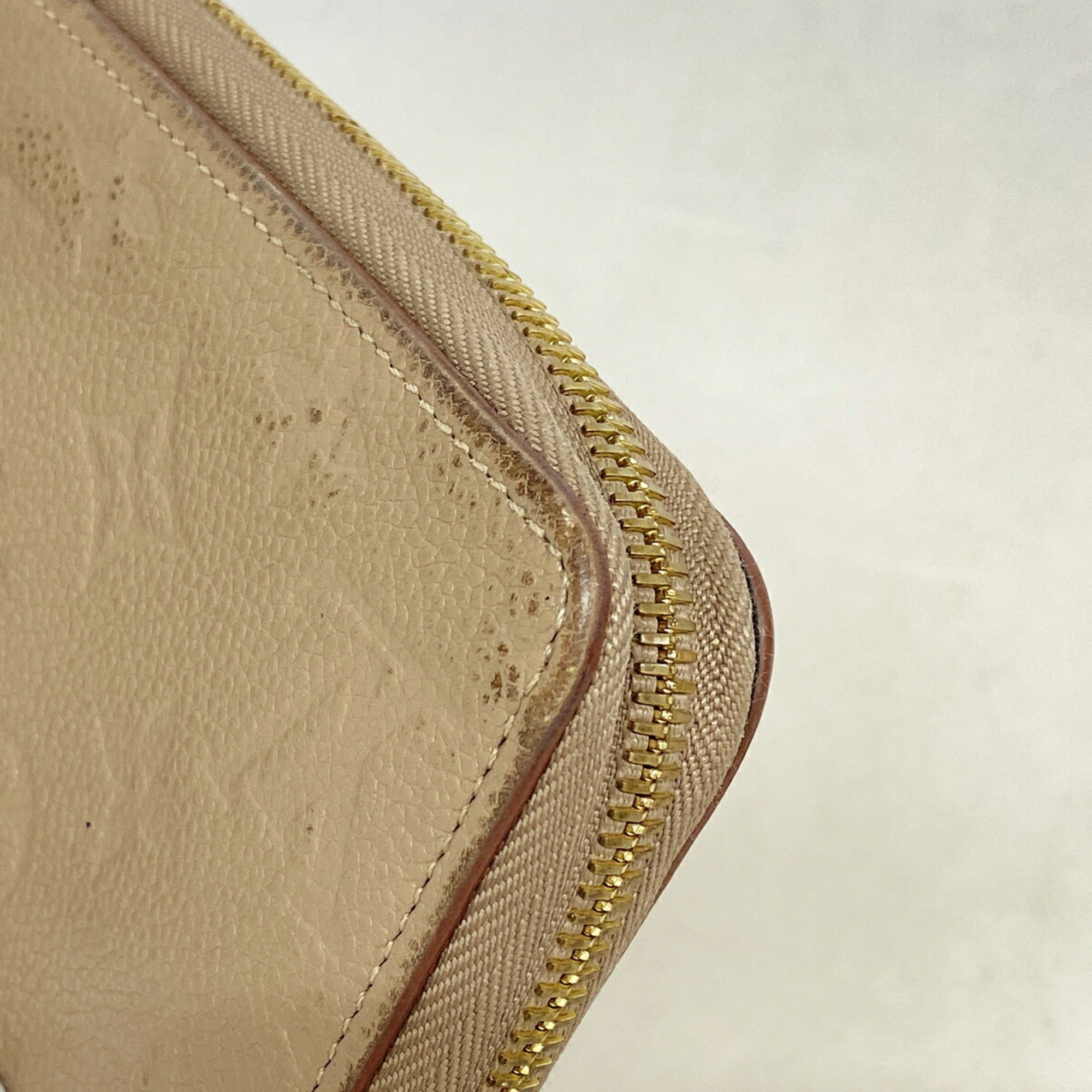 Louis Vuitton Taupe Long Wallet (Bi-Fold) (Pre-Owned)