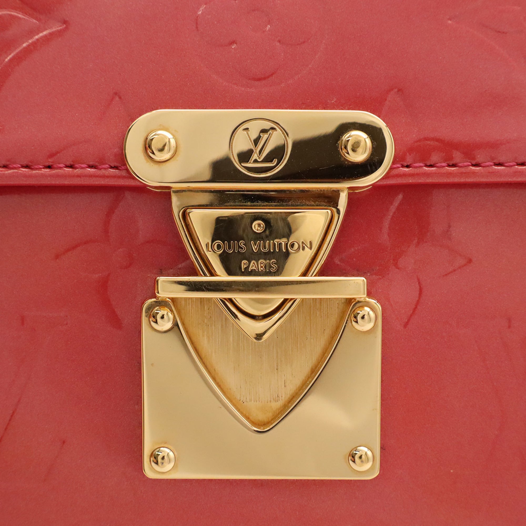 Louis Vuitton Monogram Vernis Framboise Leather Handbag Pochette (Pre-Owned)