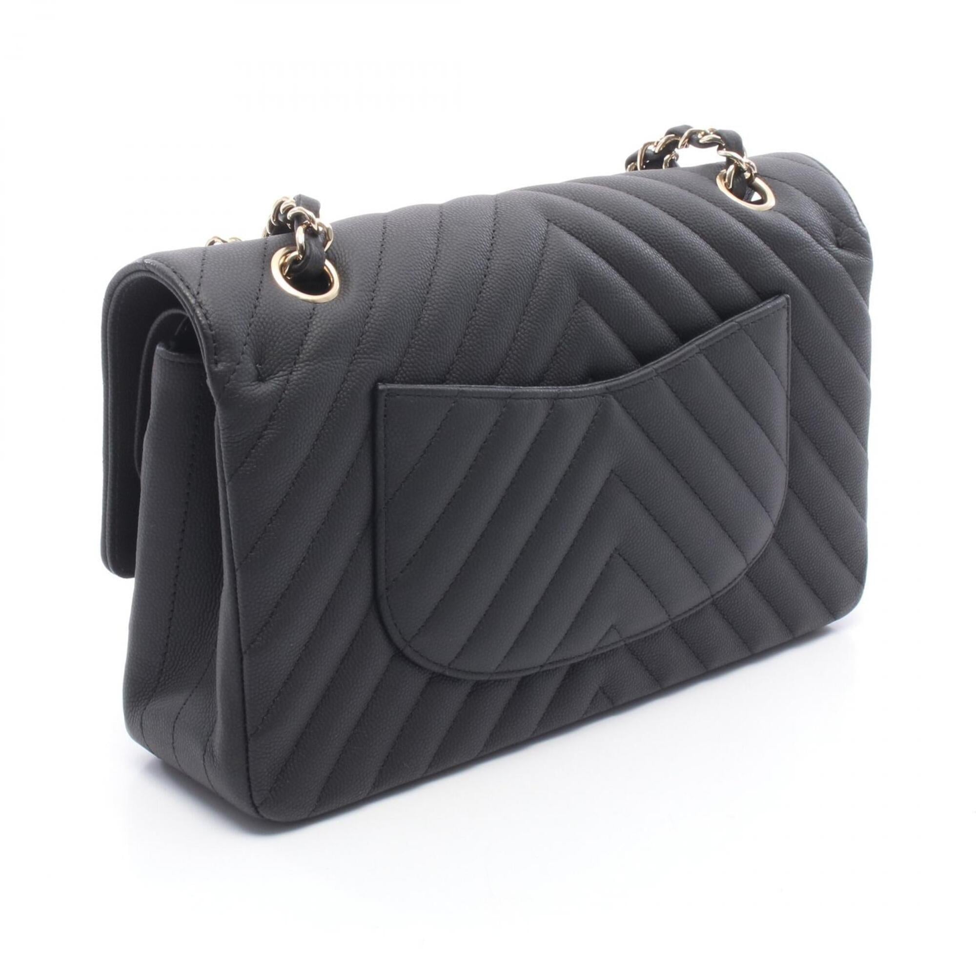 Chanel Black Grained Calfskin Handbag Shoulder Bag (Pre-Owned)
