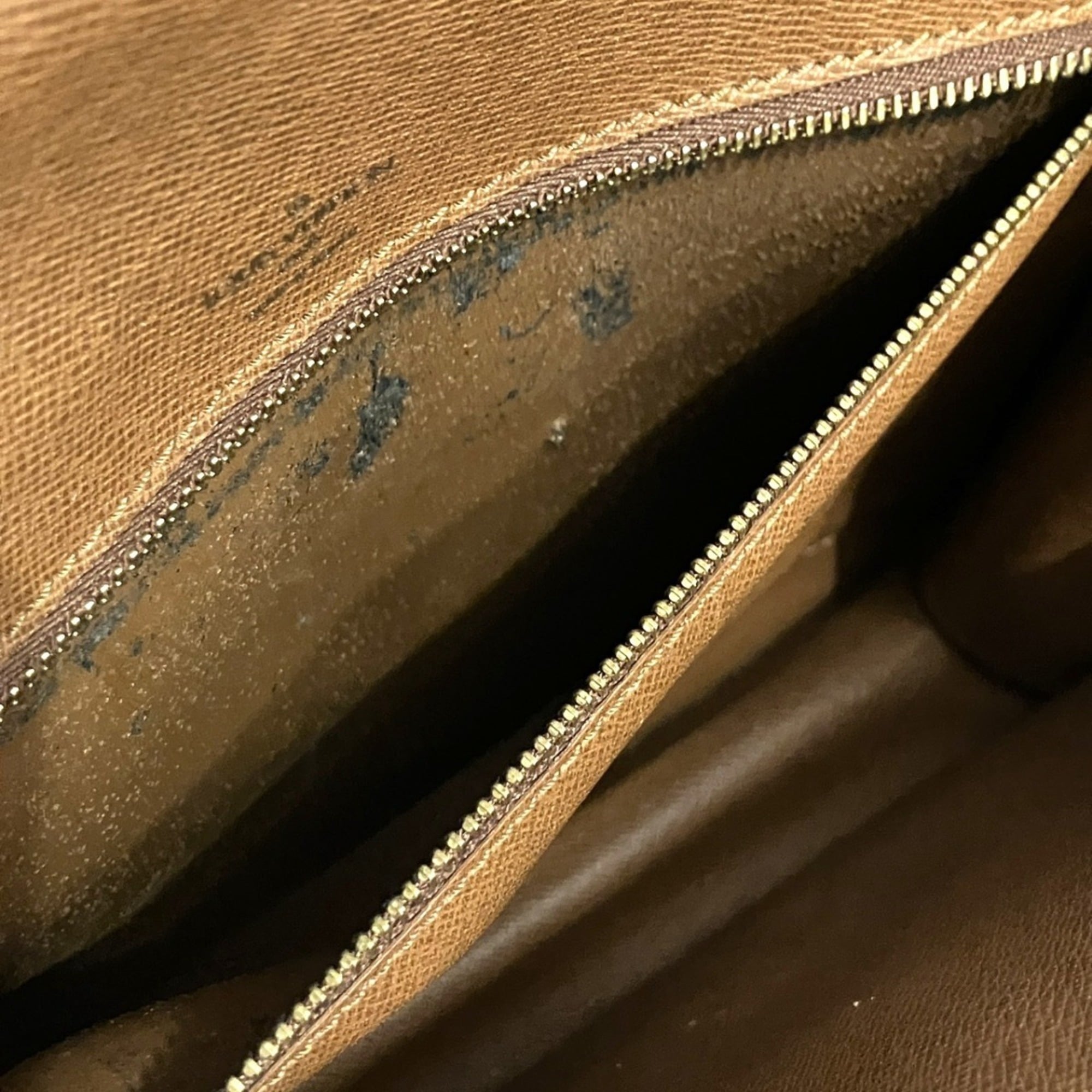 Louis Vuitton Monogram Brown Monogram Briefcase (Pre-Owned)