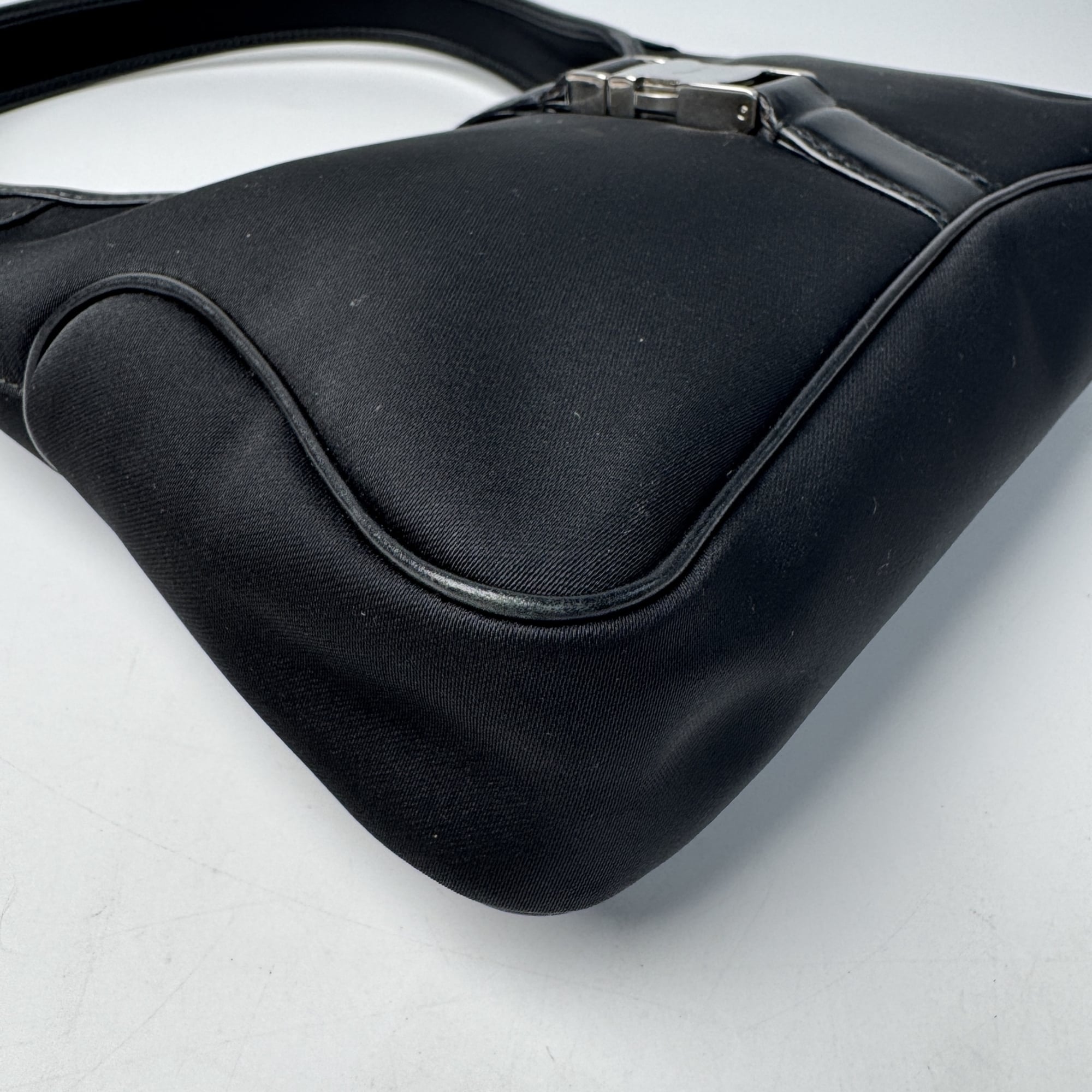 Salvatore Ferragamo Black Nylon Handbag (Pre-Owned)