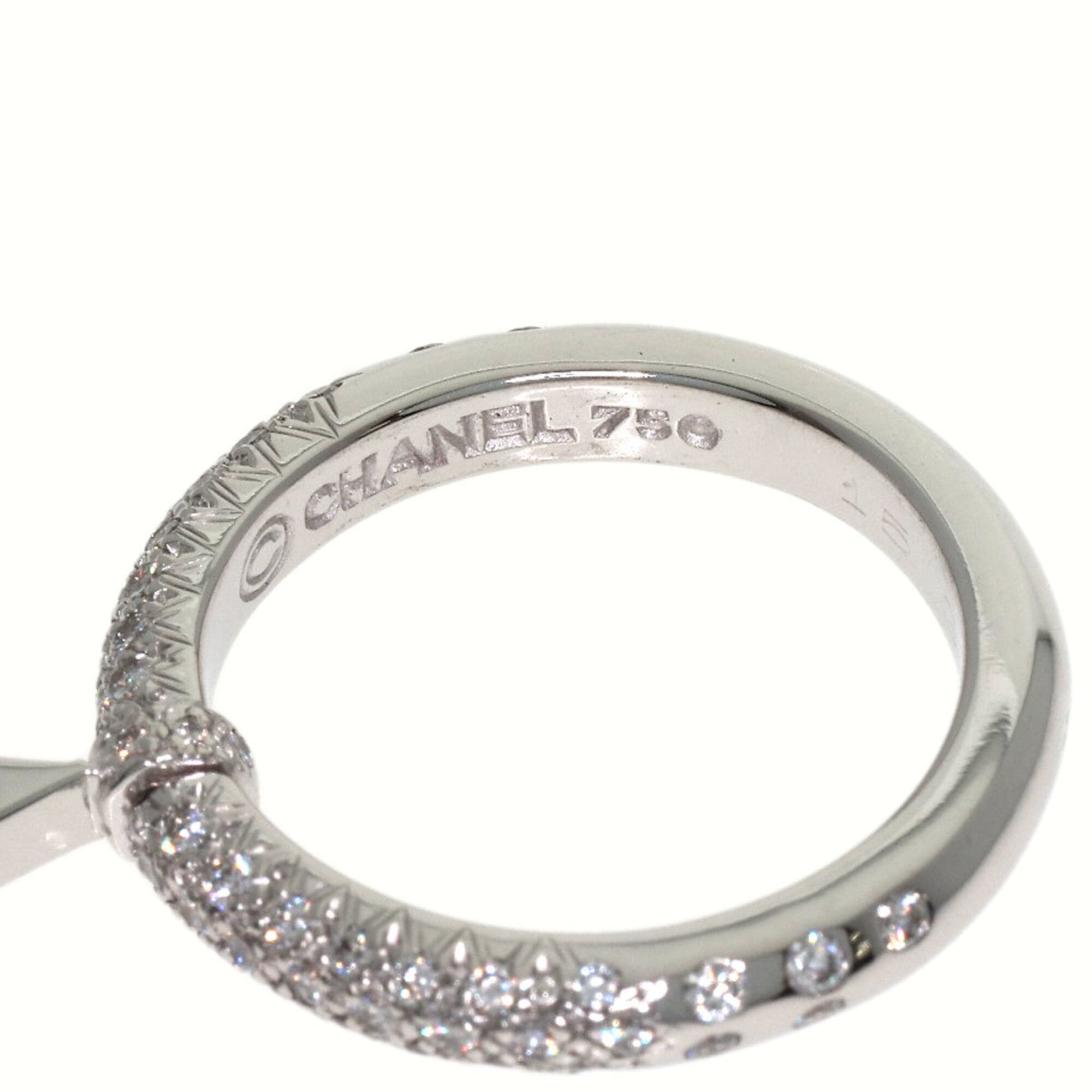 Chanel White Gold White Gold Band Ring (Pre-Owned)