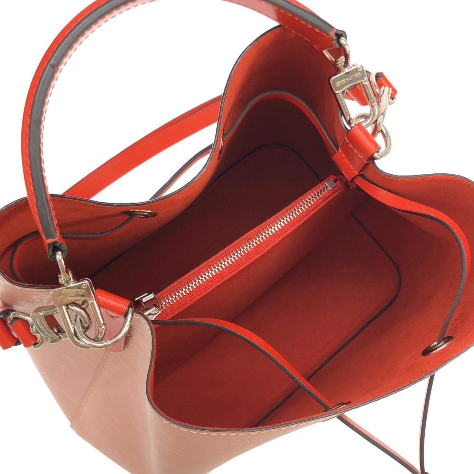 Louis Vuitton Rose Ballerine Leather Shoulder Bag (Pre-Owned)
