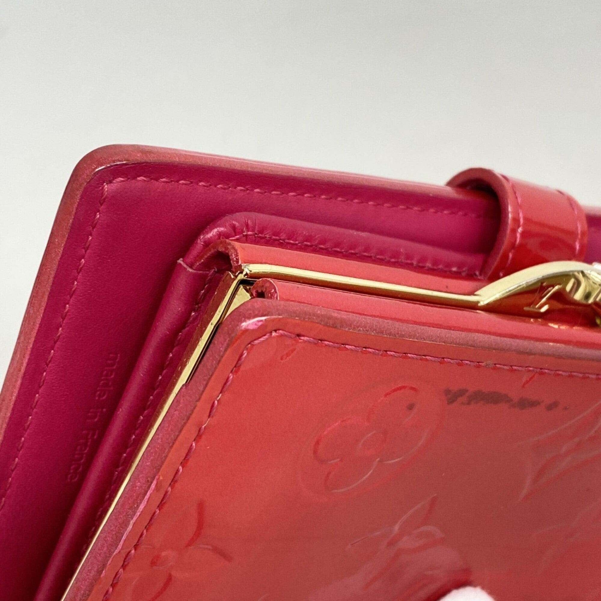 Louis Vuitton Rose Pop Wallet (Bi-Fold) (Pre-Owned)